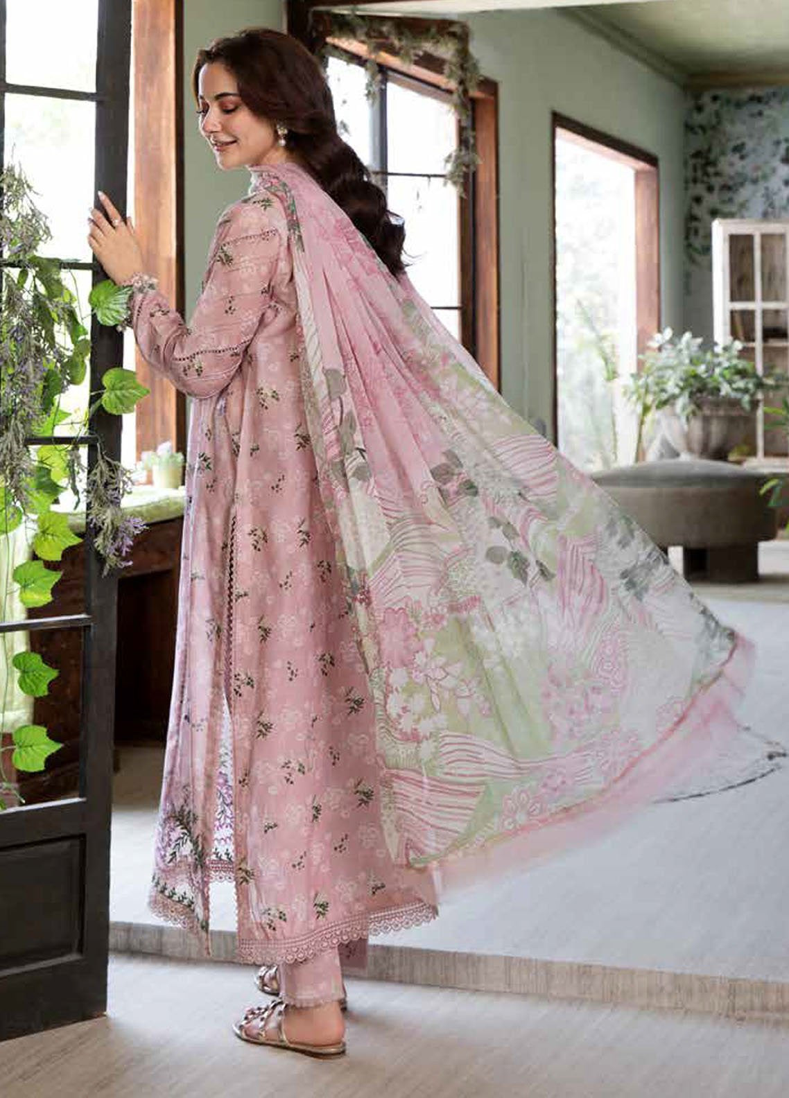 Vital By Sobia Nazir Embroidered Lawn 3 Piece Unstitched Suit SN25VV2 D-7B Vital By Sobia Nazir Embroidered Lawn 3 Piece Unstitched Suit SN25VV2 D-7B