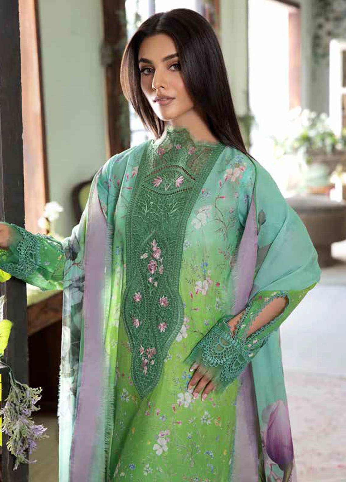 Vital By Sobia Nazir Embroidered Lawn 3 Piece Unstitched Suit SN25VV2 D-8B Vital By Sobia Nazir Embroidered Lawn 3 Piece Unstitched Suit SN25VV2 D-8B