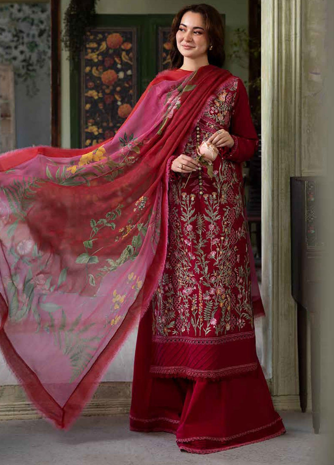 Vital By Sobia Nazir Embroidered Lawn 3 Piece Unstitched Suit SN25VV2 D-9B Vital By Sobia Nazir Embroidered Lawn 3 Piece Unstitched Suit SN25VV2 D-9B