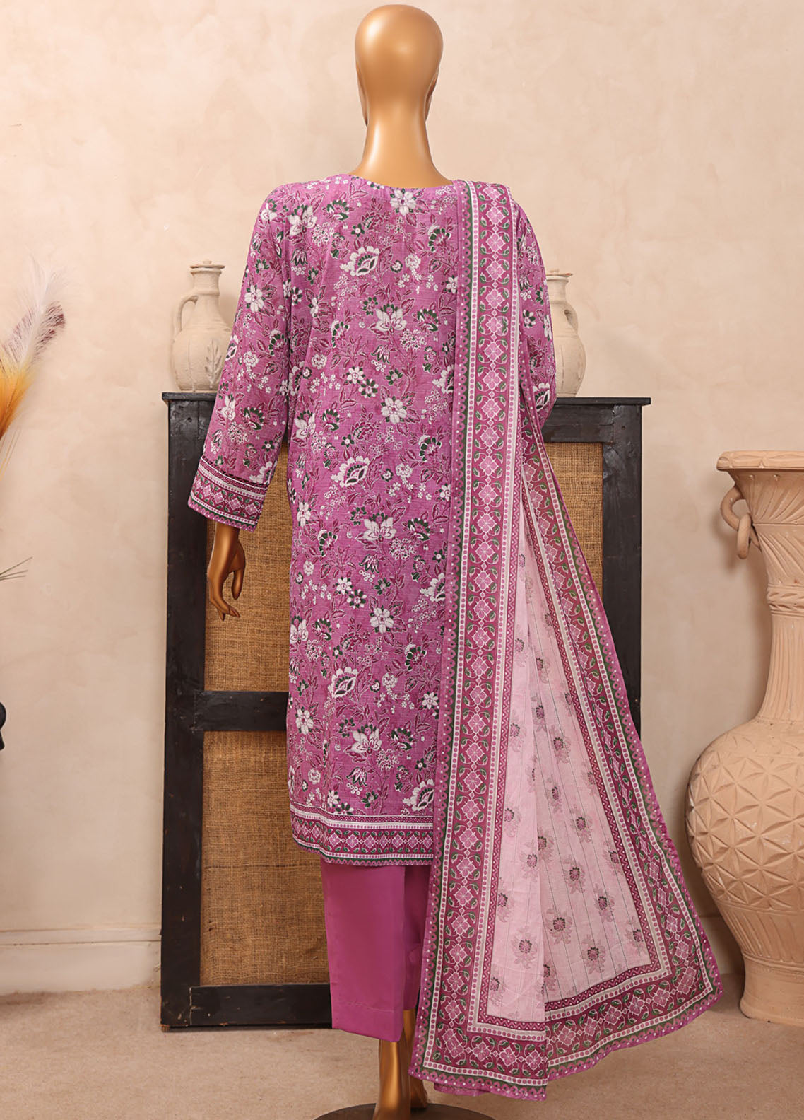 Vital Prints By HZ Textiles Printed Lawn 3 Piece Unstitched Suit HZ25VPSLV2 D-VP-03 Vital Prints By HZ Textiles Printed Lawn 3 Piece Unstitched Suit HZ25VPSLV2 D-VP-03