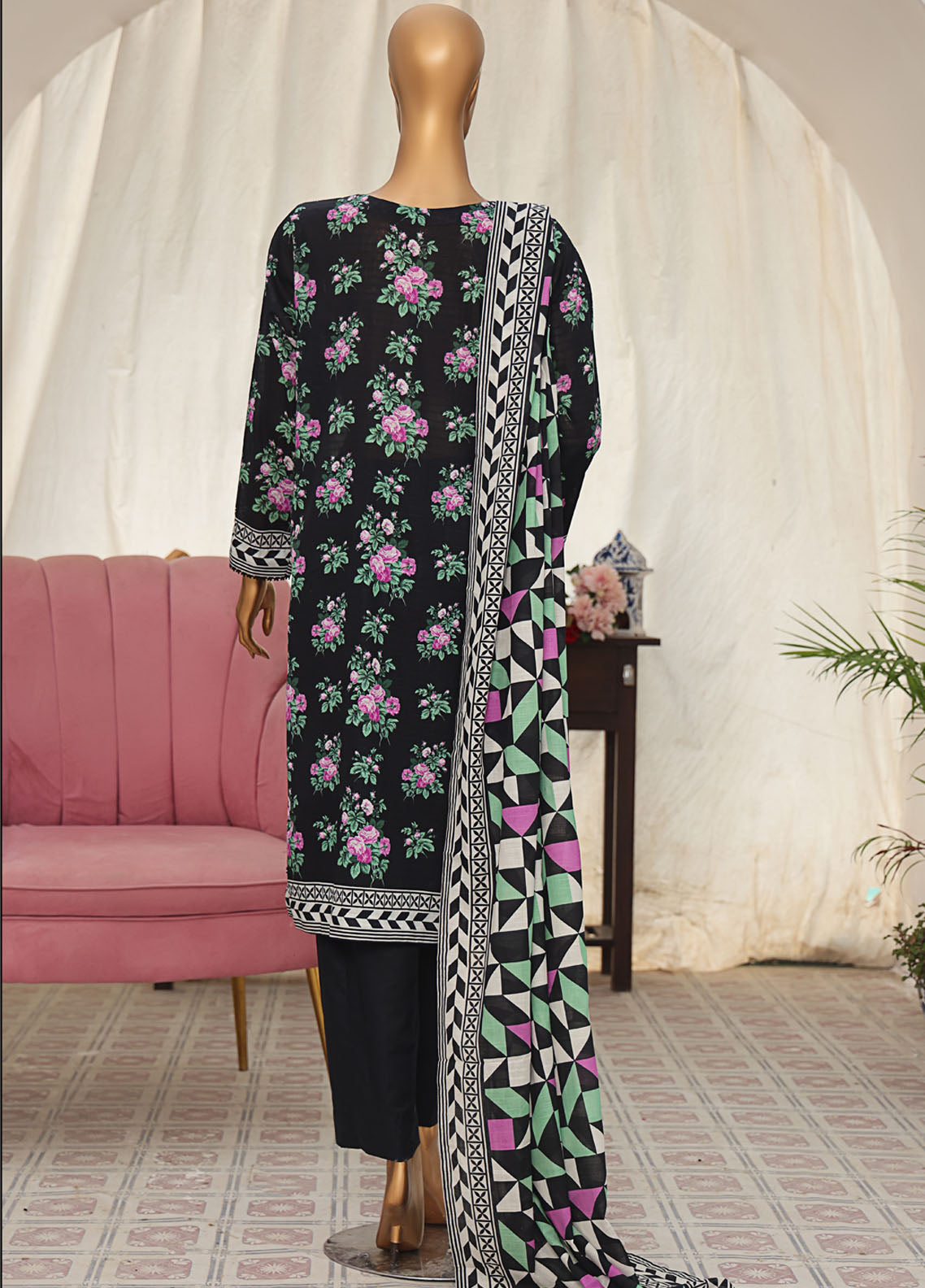 Vital Prints By HZ Textiles Slub Lawn 3 Piece Unstitched Suit HZ25VPSLD VP-08 Vital Prints By HZ Textiles Slub Lawn 3 Piece Unstitched Suit HZ25VPSLD VP-08