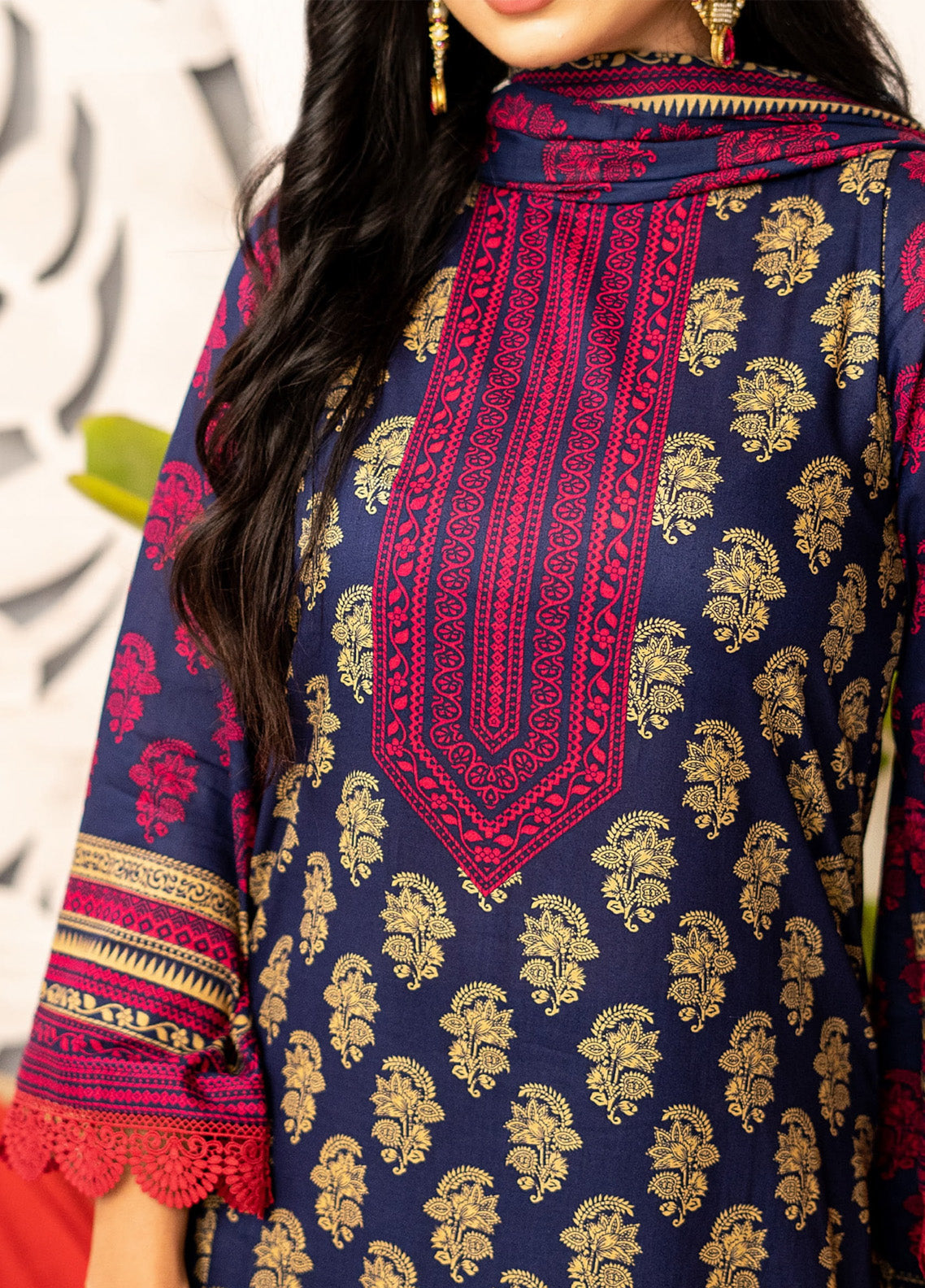 VS Textile Daman Printed Cambric 3 Piece Unstitched Suit VS24DV1 D-603-B VS Textile Daman Printed Cambric 3 Piece Unstitched Suit VS24DV1 D-603-B