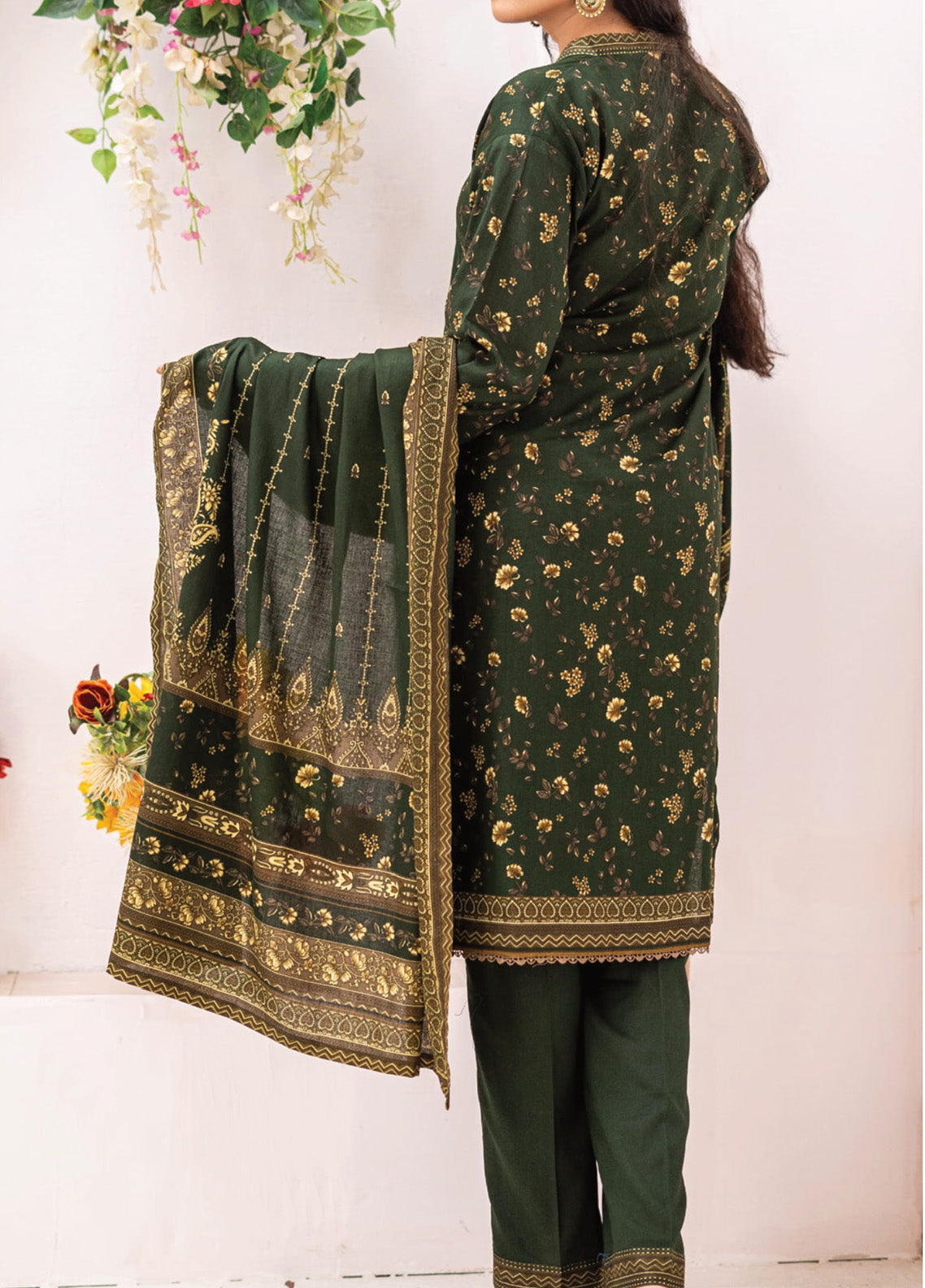 VS Textile Daman Printed Cambric 3 Piece Unstitched Suit VS24DV1 D-605-A VS Textile Daman Printed Cambric 3 Piece Unstitched Suit VS24DV1 D-605-A