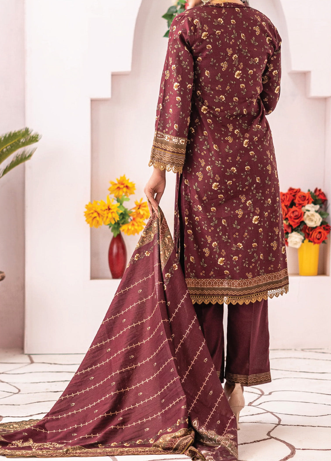 VS Textile Daman Printed Cambric 3 Piece Unstitched Suit VS24DV1 D-605-B VS Textile Daman Printed Cambric 3 Piece Unstitched Suit VS24DV1 D-605-B