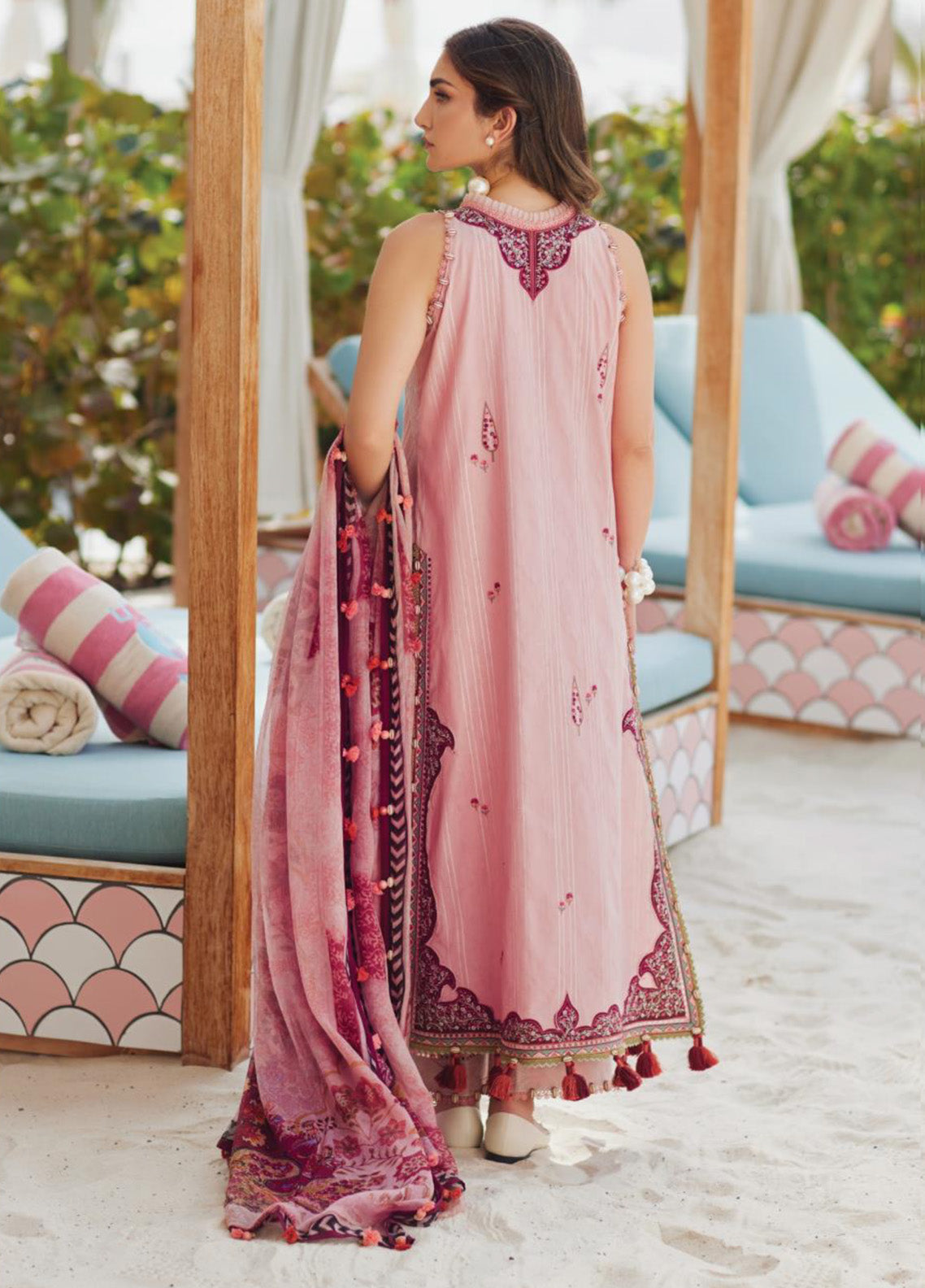 WES By Farah Talib Aziz Embroidered Jacquard 3 Piece Unstitched Suit FTA25WL D-03 PRCISCILLA PINK WES By Farah Talib Aziz Embroidered Jacquard 3 Piece Unstitched Suit FTA25WL D-03 PRCISCILLA PINK