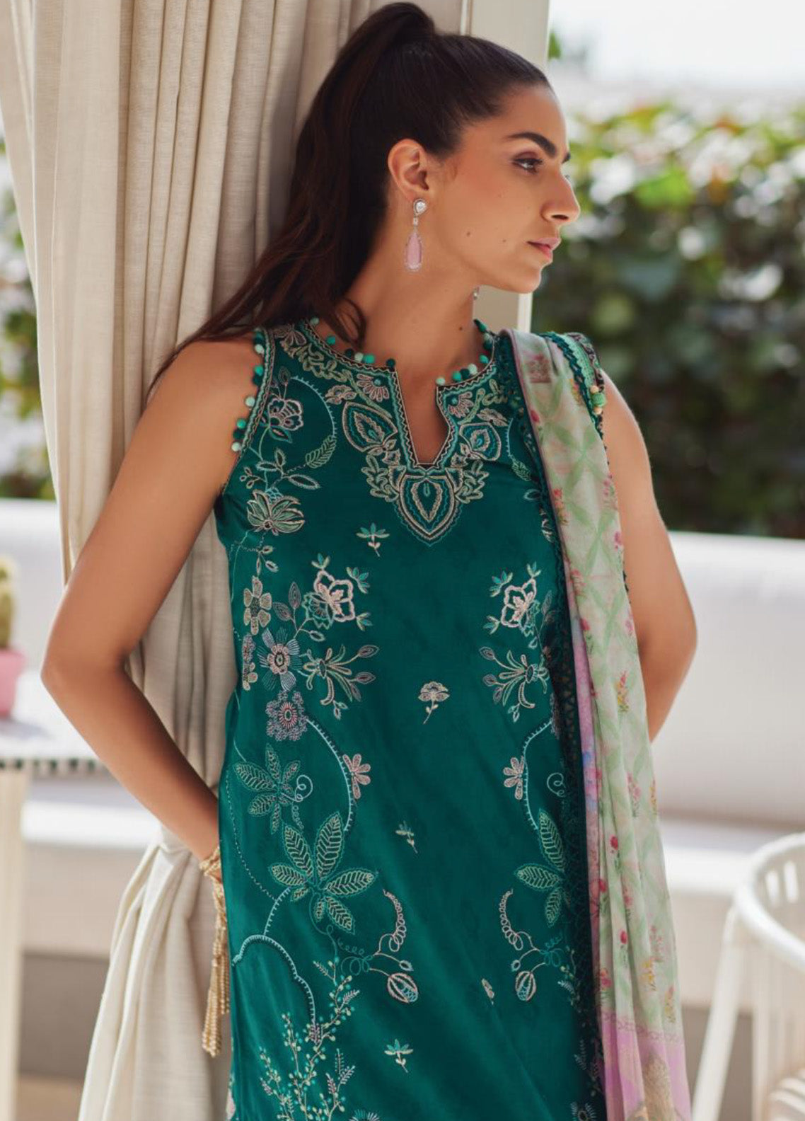 WES By Farah Talib Aziz Embroidered Jacquard 3 Piece Unstitched Suit FTA25WL D-04 EILEEN EMERALD WES By Farah Talib Aziz Embroidered Jacquard 3 Piece Unstitched Suit FTA25WL D-04 EILEEN EMERALD