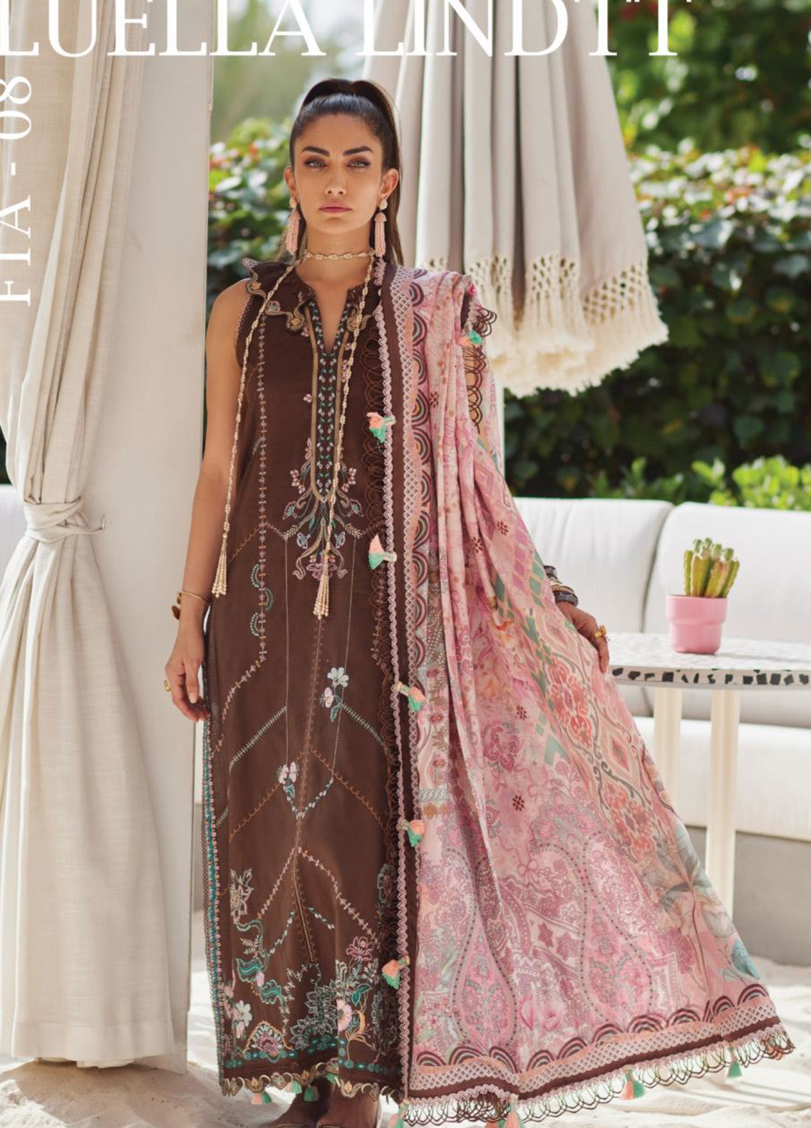 WES By Farah Talib Aziz Embroidered Jacquard 3 Piece Unstitched Suit FTA25WL D-08 LUELLA LINDTT WES By Farah Talib Aziz Embroidered Jacquard 3 Piece Unstitched Suit FTA25WL D-08 LUELLA LINDTT