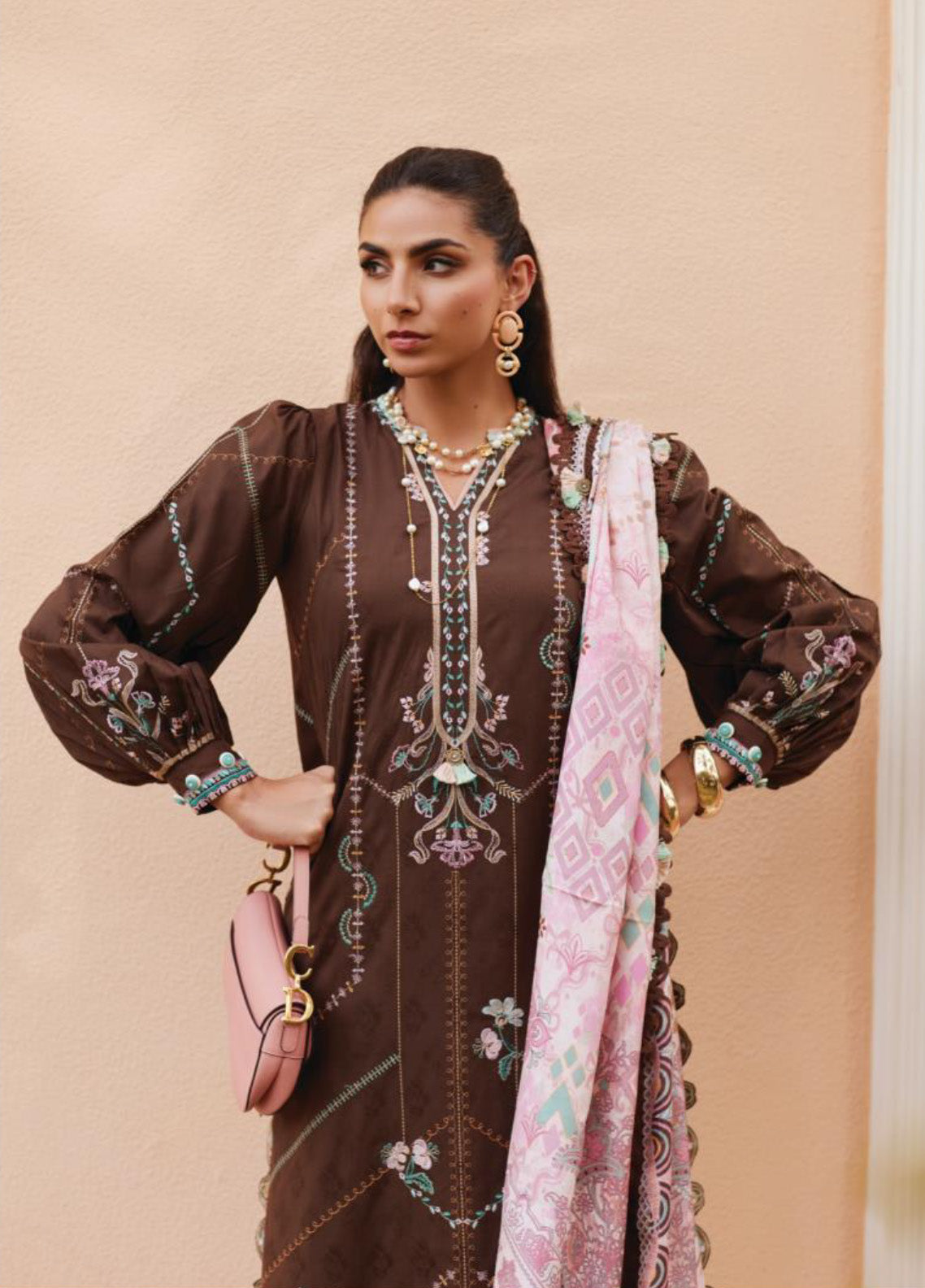 WES By Farah Talib Aziz Embroidered Jacquard 3 Piece Unstitched Suit FTA25WL D-08 LUELLA LINDTT WES By Farah Talib Aziz Embroidered Jacquard 3 Piece Unstitched Suit FTA25WL D-08 LUELLA LINDTT
