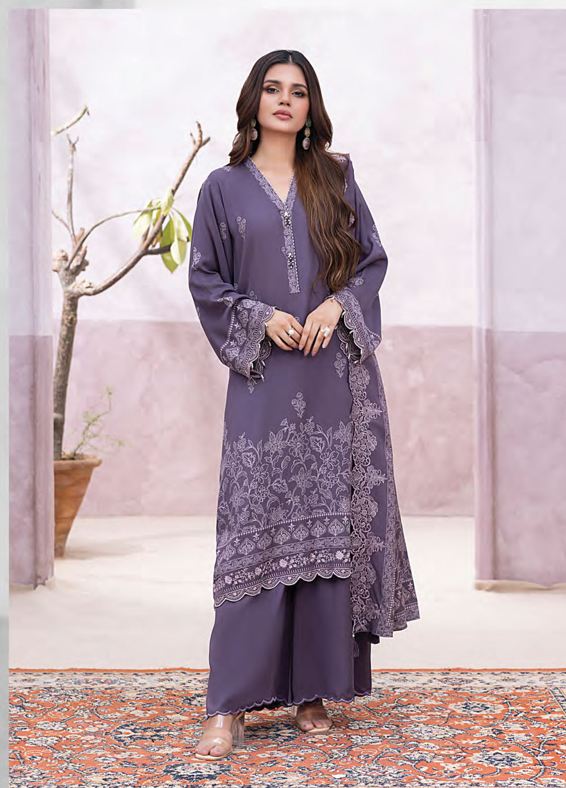 Winter Essentials By LSM Lakhany Embroidered Cashmi Wool 3 Piece Unstitched Suit LSM25WEE D-LG-IZ-0475-A Winter Essentials By LSM Lakhany Embroidered Cashmi Wool 3 Piece Unstitched Suit LSM25WEE D-LG-IZ-0475-A