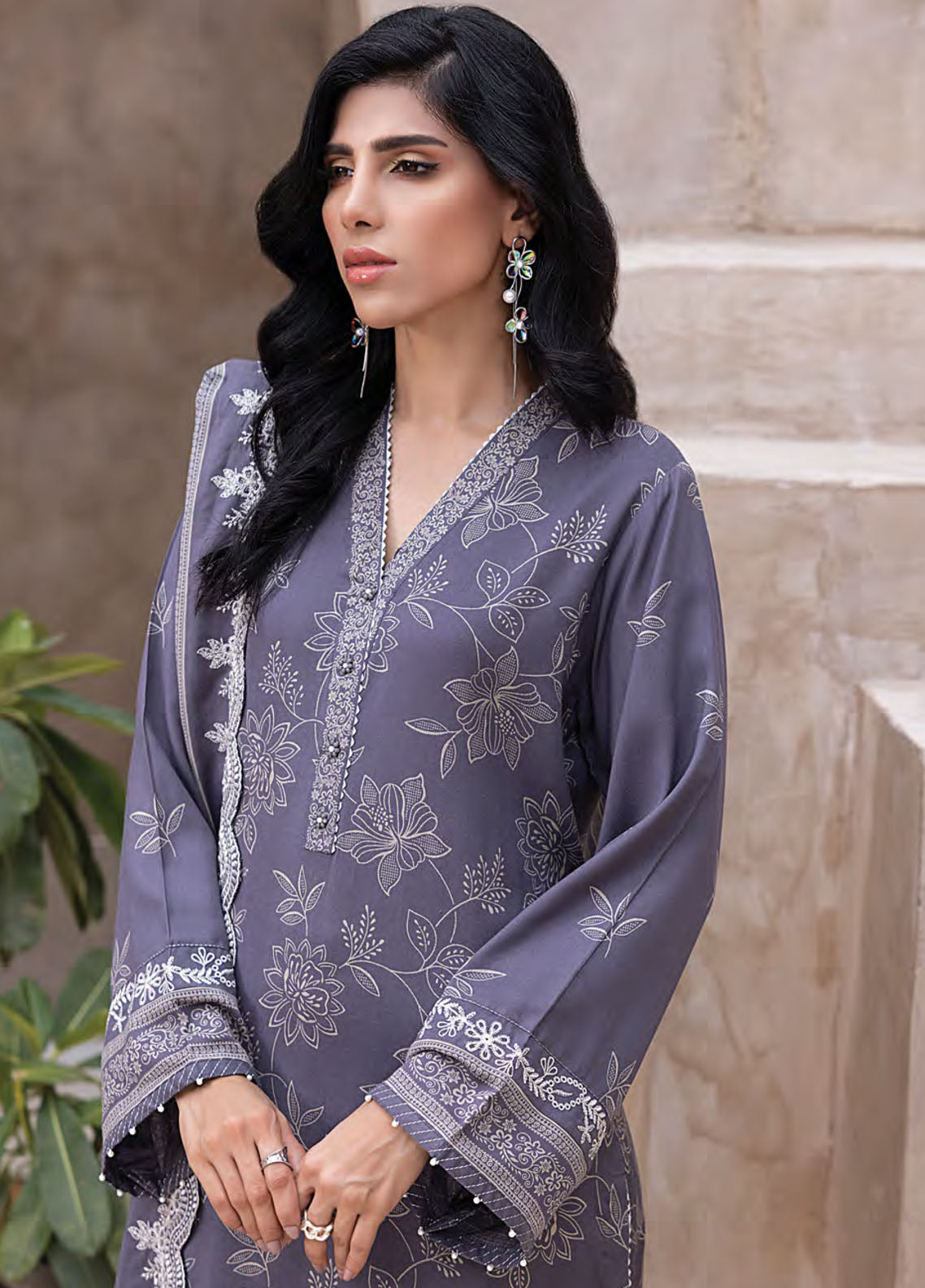 Winter Essentials By LSM Lakhany Embroidered Cashmi Wool 3 Piece Unstitched Suit LSM25WEE D-LG-RK-0067-C Winter Essentials By LSM Lakhany Embroidered Cashmi Wool 3 Piece Unstitched Suit LSM25WEE D-LG-RK-0067-C