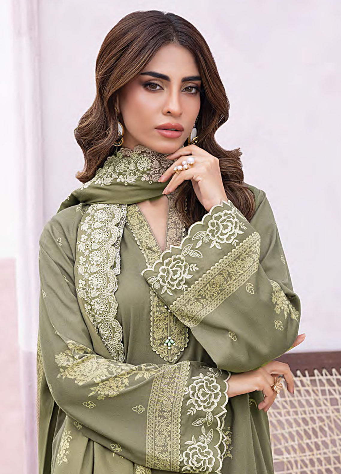 Winter Essentials By LSM Lakhany Embroidered Cashmi Wool 3 Piece Unstitched Suit LSM25WEE D-LG-RL-0307-B Winter Essentials By LSM Lakhany Embroidered Cashmi Wool 3 Piece Unstitched Suit LSM25WEE D-LG-RL-0307-B