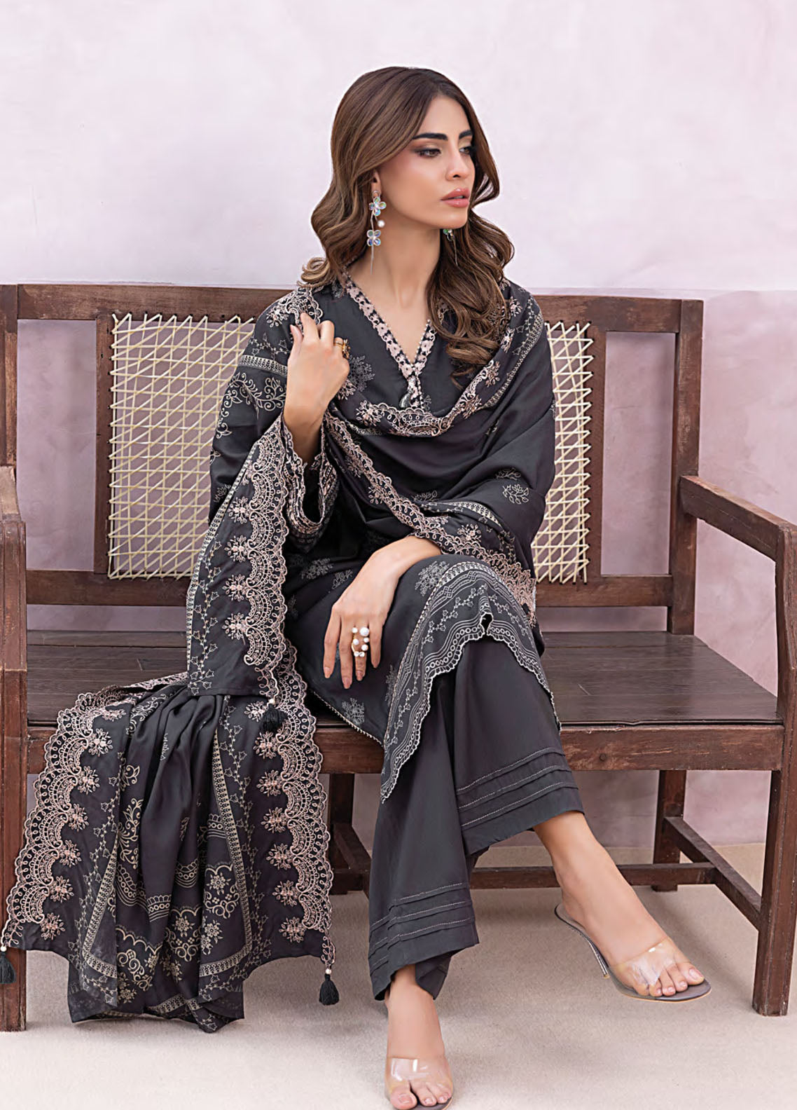 Winter Essentials By LSM Lakhany Embroidered Cashmi Wool 3 Piece Unstitched Suit LSM25WEE D-LG-SG-0019-A Winter Essentials By LSM Lakhany Embroidered Cashmi Wool 3 Piece Unstitched Suit LSM25WEE D-LG-SG-0019-A