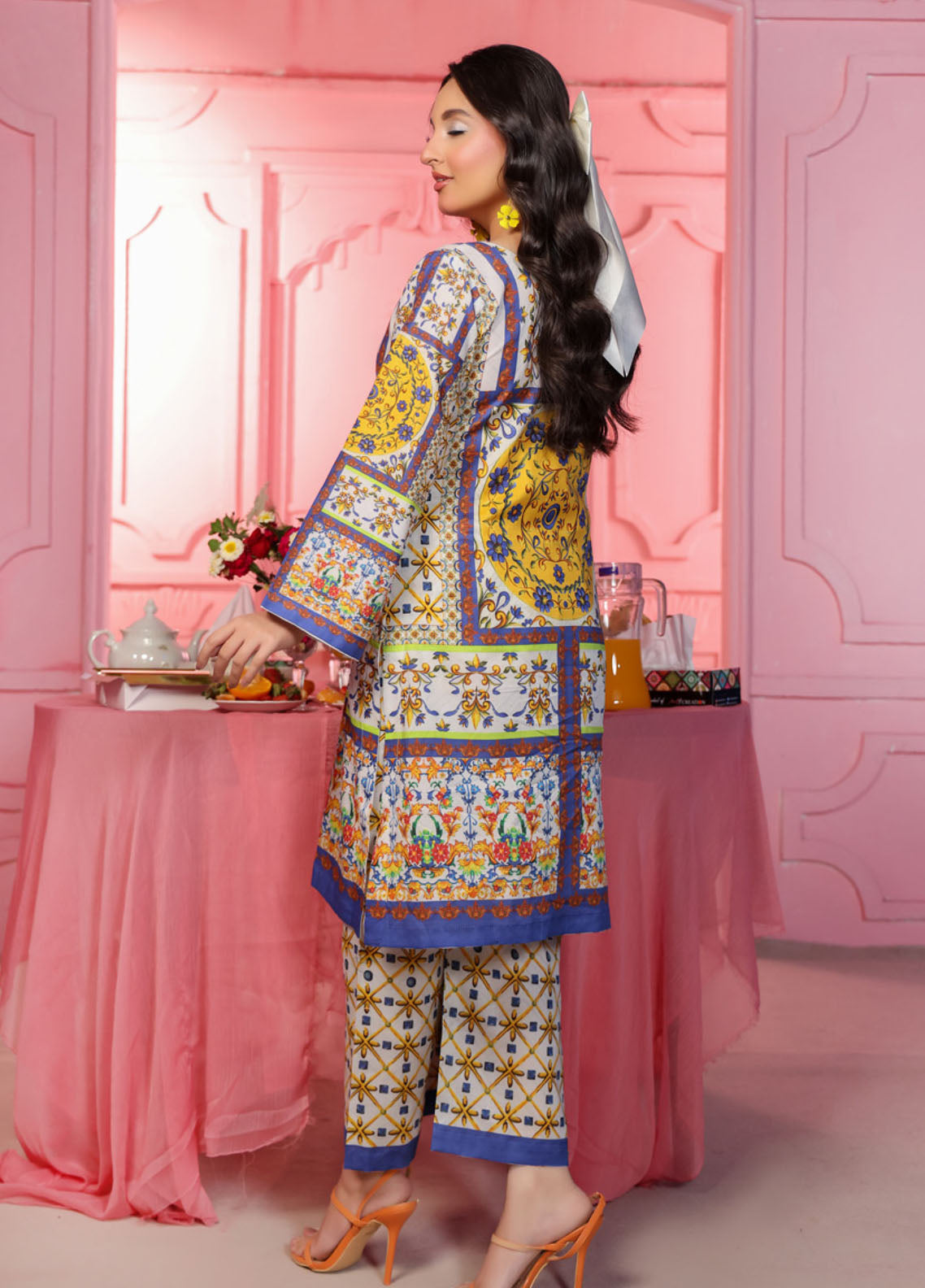 Working Women By Schick Digital Printed Lawn 2 Piece Unstitched Suit SDH25WW DP-02 Working Women By Schick Digital Printed Lawn 2 Piece Unstitched Suit SDH25WW DP-02