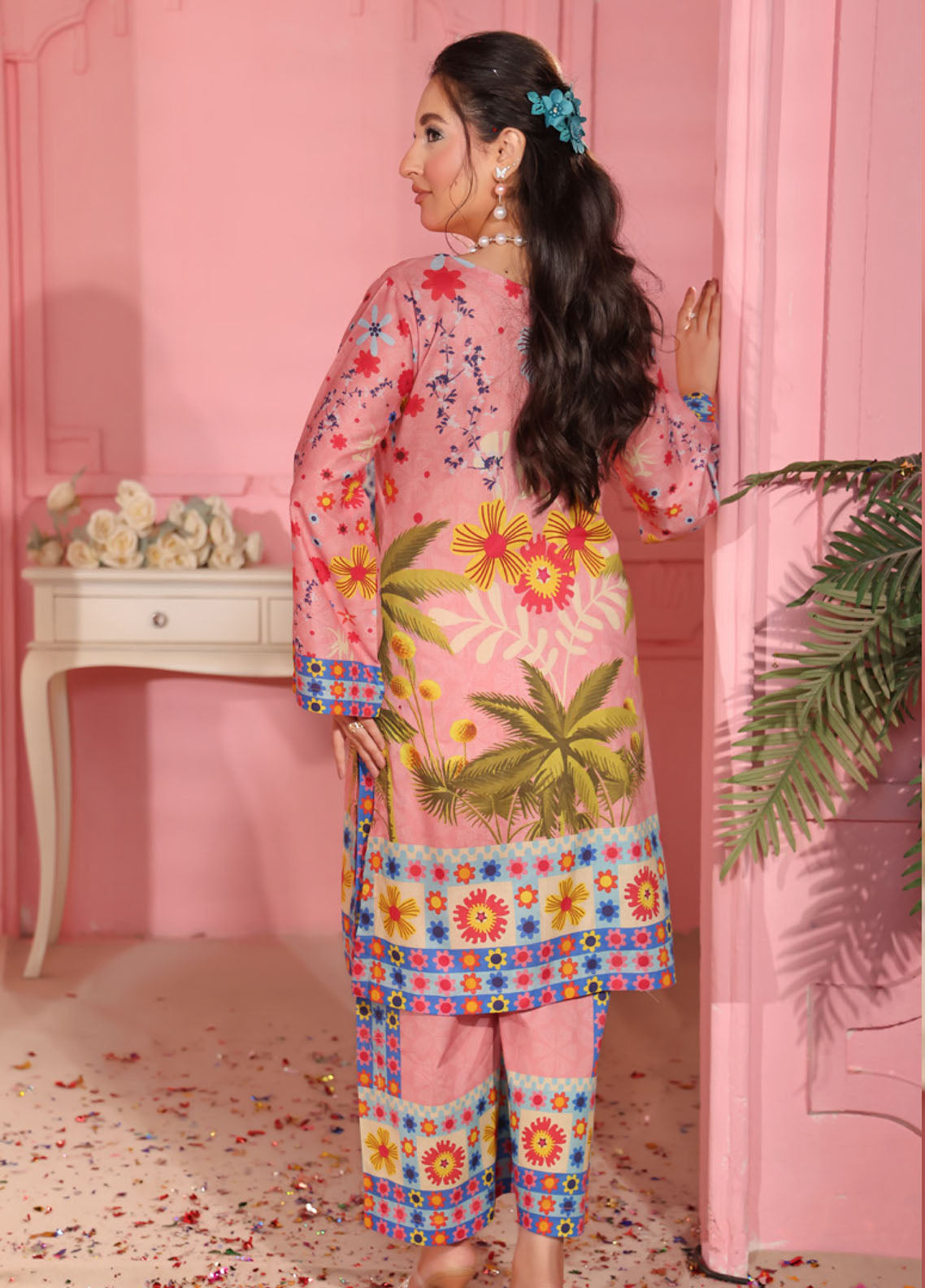 Working Women By Schick Digital Printed Lawn 2 Piece Unstitched Suit SDH25WW DP-11 Working Women By Schick Digital Printed Lawn 2 Piece Unstitched Suit SDH25WW DP-11