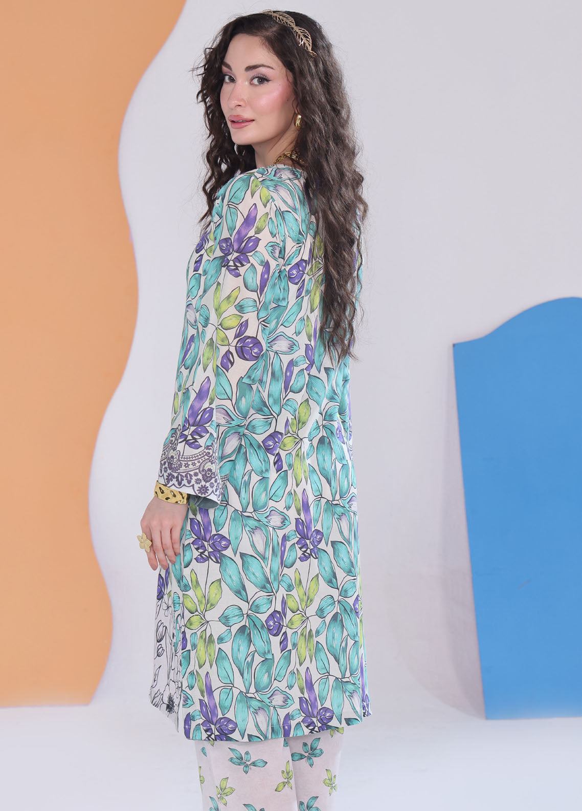 Working Women By Schick Digital Printed Lawn 2 Piece Unstitched Suit SDH25WWV2 DP-06 Working Women By Schick Digital Printed Lawn 2 Piece Unstitched Suit SDH25WWV2 DP-06