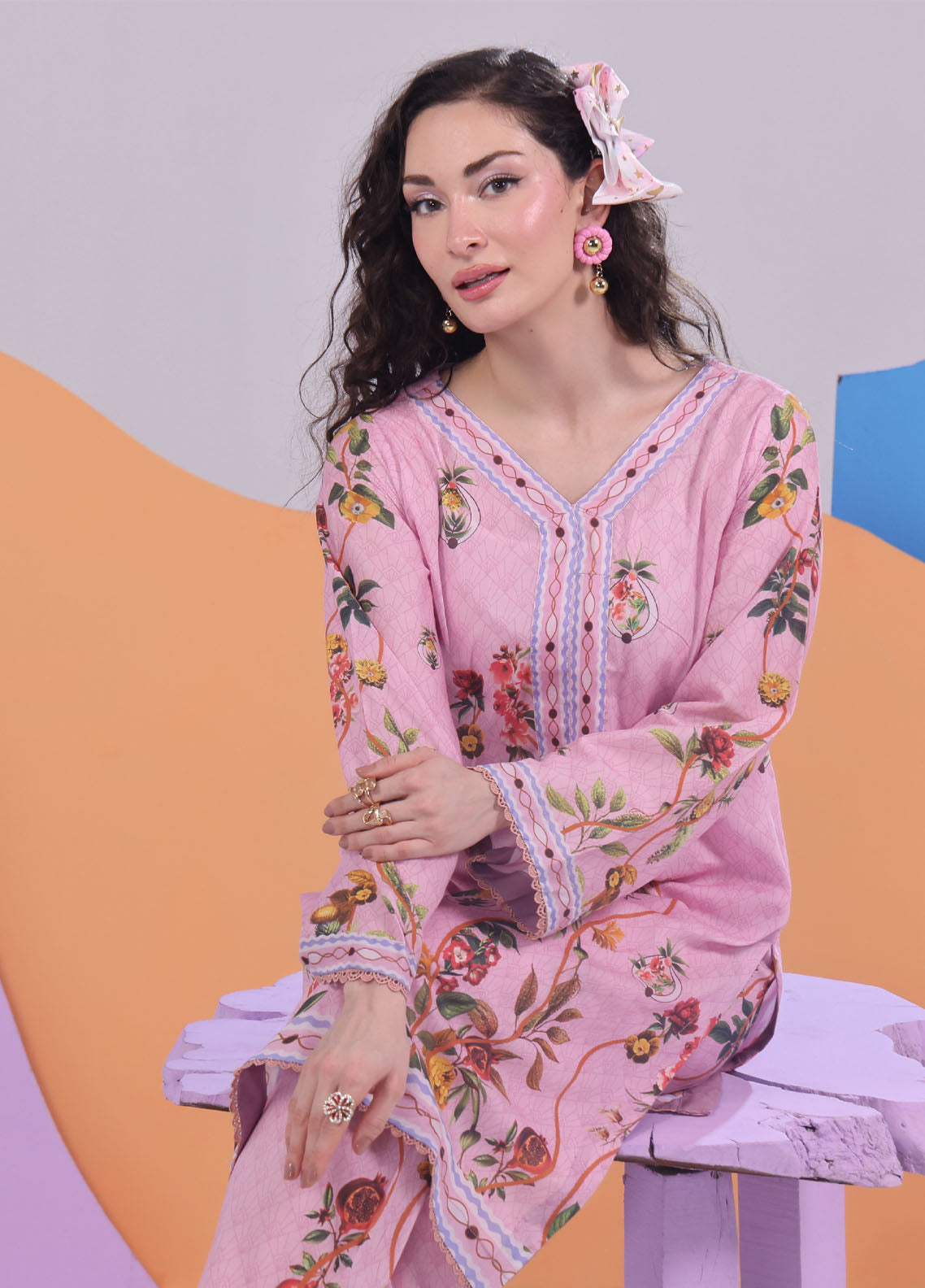 Working Women By Schick Digital Printed Lawn 2 Piece Unstitched Suit SDH25WWV3 DP-07 Working Women By Schick Digital Printed Lawn 2 Piece Unstitched Suit SDH25WWV3 DP-07