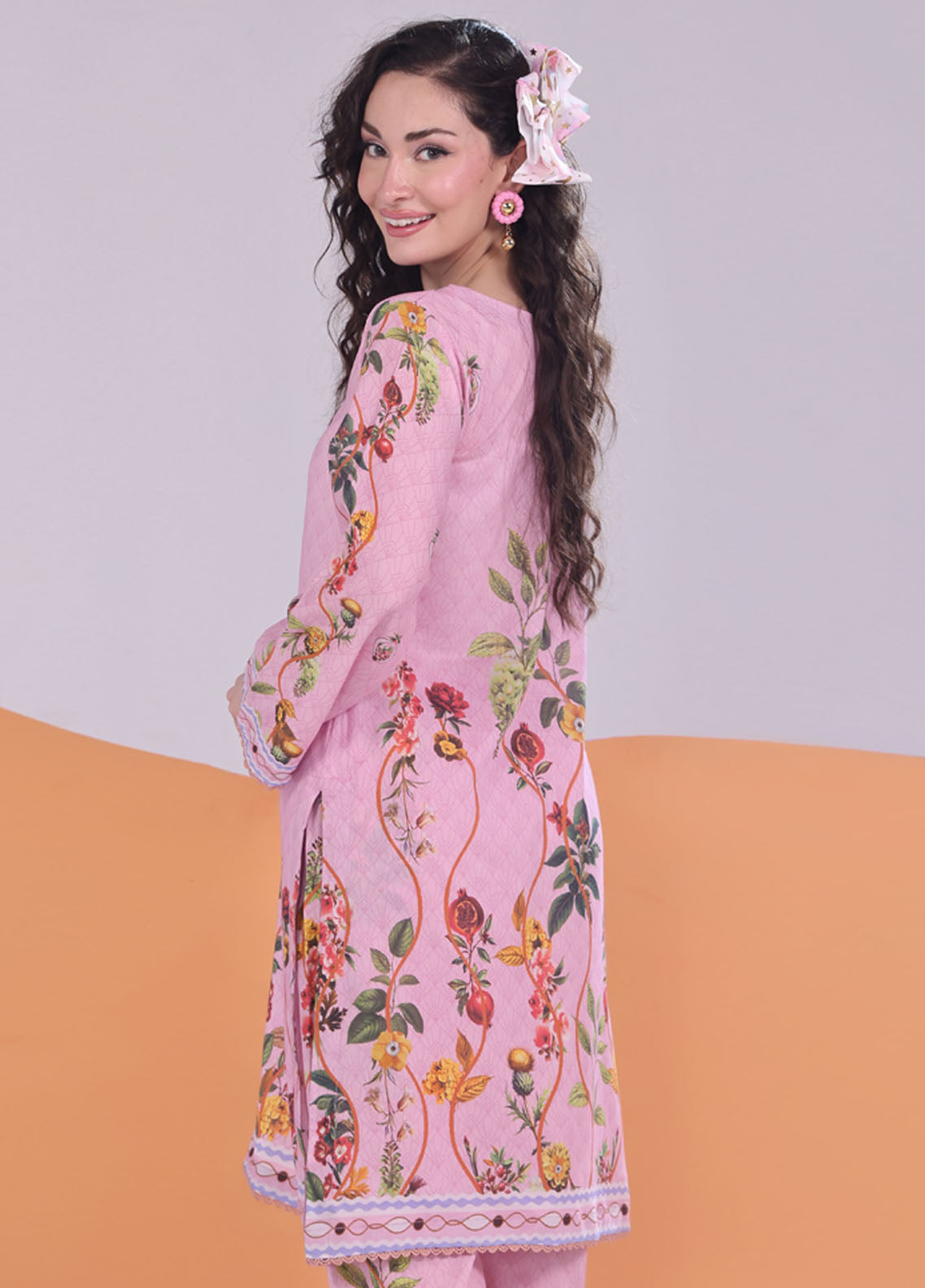 Working Women By Schick Digital Printed Lawn 2 Piece Unstitched Suit SDH25WWV3 DP-07 Working Women By Schick Digital Printed Lawn 2 Piece Unstitched Suit SDH25WWV3 DP-07