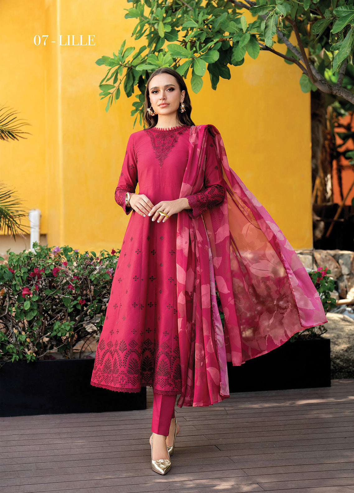 Xenia Luxury Embroidered Lawn 3 Piece Unstitched Suit XE25LL D-XF-925 LILEE Xenia Luxury Embroidered Lawn 3 Piece Unstitched Suit XE25LL D-XF-925 LILEE