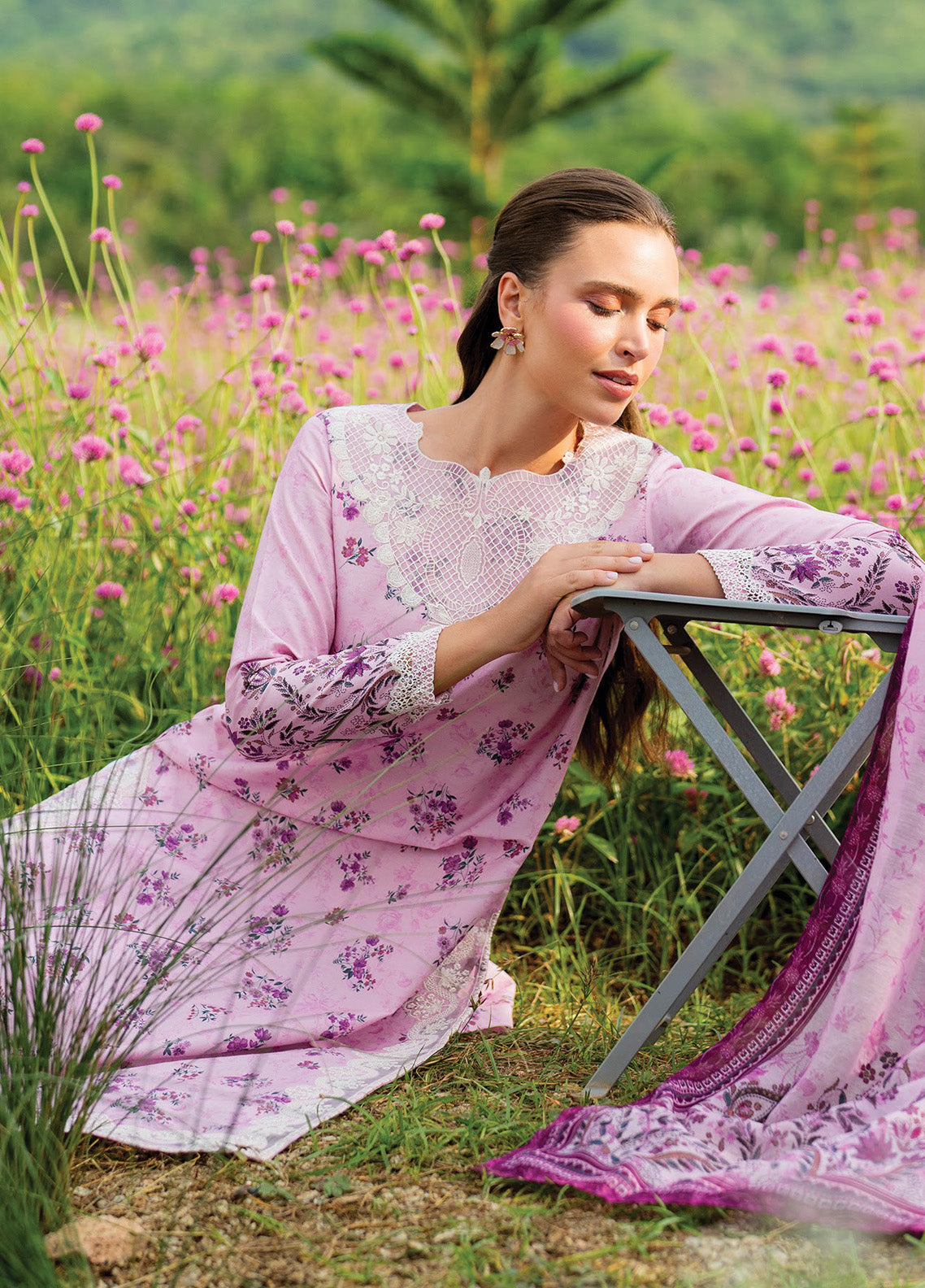 Xenia Luxury Embroidered Lawn 3 Piece Unstitched Suit XE25LL D-XF-930 WINSLOW Xenia Luxury Embroidered Lawn 3 Piece Unstitched Suit XE25LL D-XF-930 WINSLOW