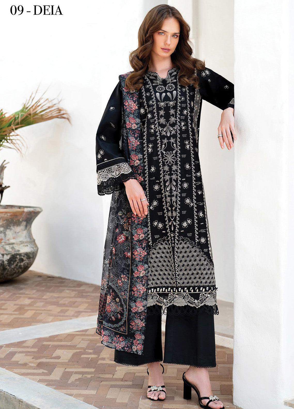 Xenia Luxury Embroidered Lawn 3 Piece Unstitched Suit XE25LL D-XF-939 DEIA Xenia Luxury Embroidered Lawn 3 Piece Unstitched Suit XE25LL D-XF-939 DEIA