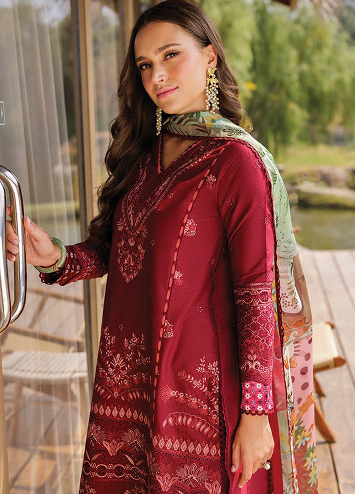 Xenia Luxury Embroidered Lawn 3 Piece Unstitched Suit ZE25LL D-01 VERENA Xenia Luxury Embroidered Lawn 3 Piece Unstitched Suit ZE25LL D-01 VERENA
