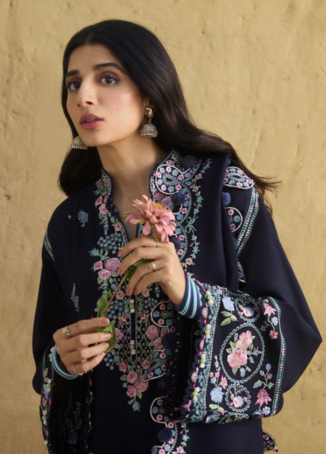 Zaha By Khadija Shah Embroidered Karandi 3 Piece Unstitched Suit ZH24W ZW24-08 RAQS Zaha By Khadija Shah Embroidered Karandi 3 Piece Unstitched Suit ZH24W ZW24-08 RAQS