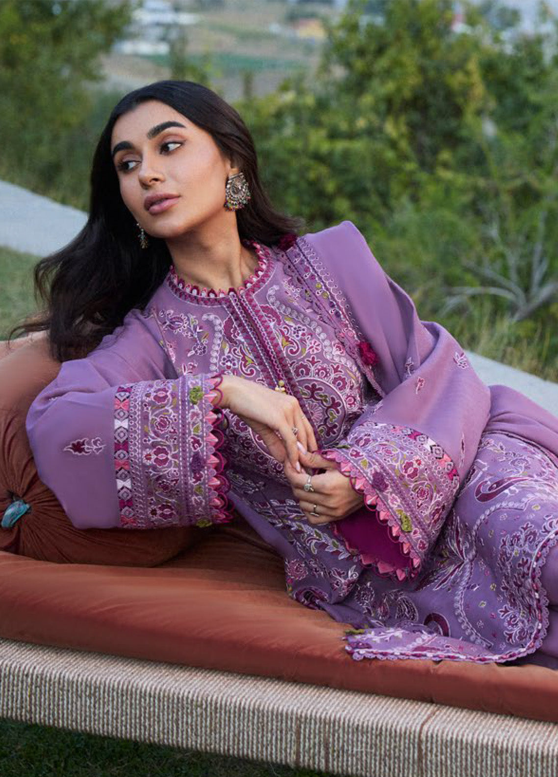 Zaha By Khadija Shah Embroidered Khaddar 3 Piece Unstitched Suit ZH24W ZW24-13 GULRANG Zaha By Khadija Shah Embroidered Khaddar 3 Piece Unstitched Suit ZH24W ZW24-13 GULRANG