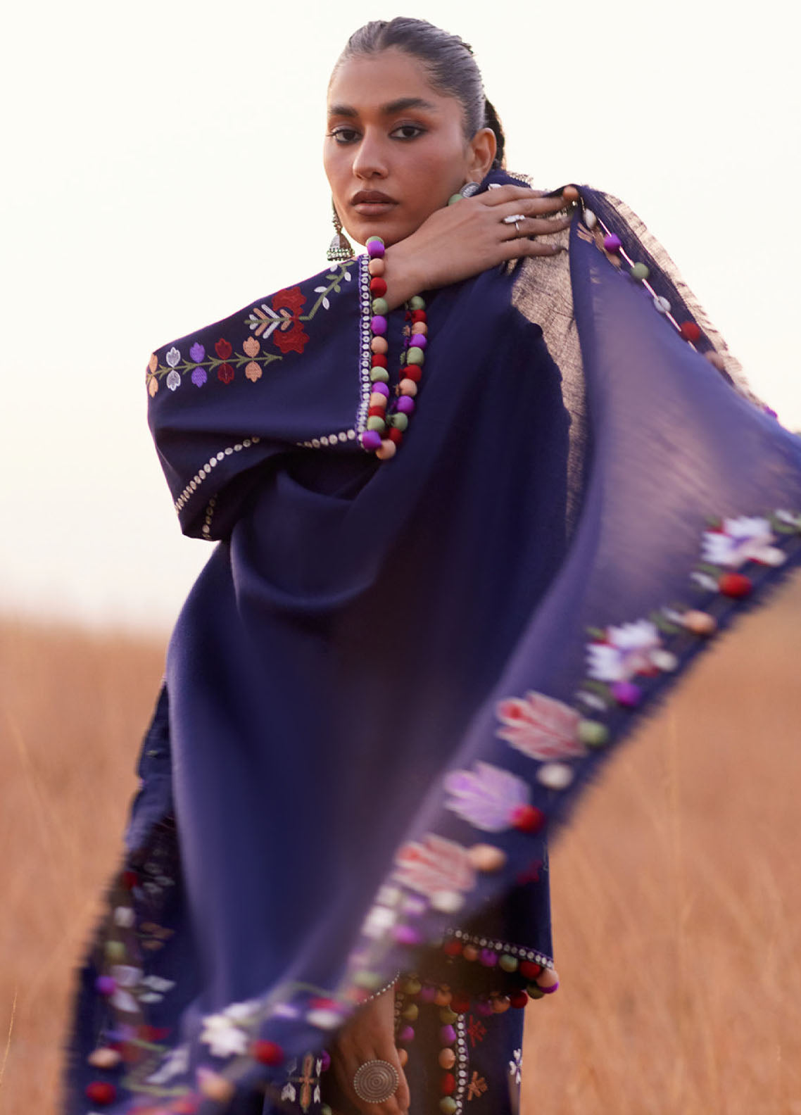 Zaha By Khadijah Shah Embroidered Khaddar Suits Unstitched 3 Piece ZH25NL D-ZW-04 ZAREEN Zaha By Khadijah Shah Embroidered Khaddar Suits Unstitched 3 Piece ZH25NL D-ZW-04 ZAREEN