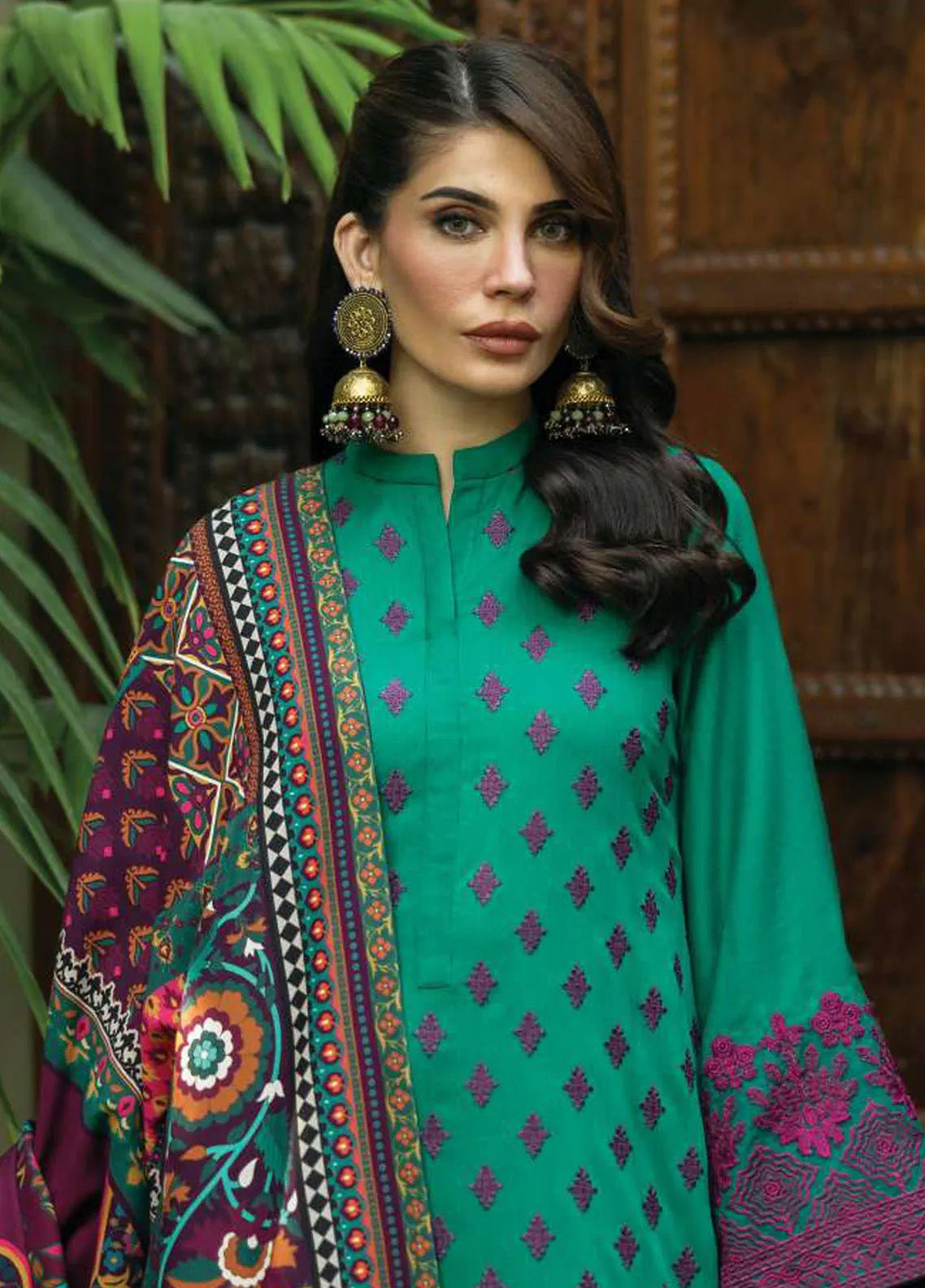 Zainab Chottani Embroidered Herringbone 3 Piece Unstitched Suit ZC24WS D-08 ESHA Zainab Chottani Embroidered Herringbone 3 Piece Unstitched Suit ZC24WS D-08 ESHA