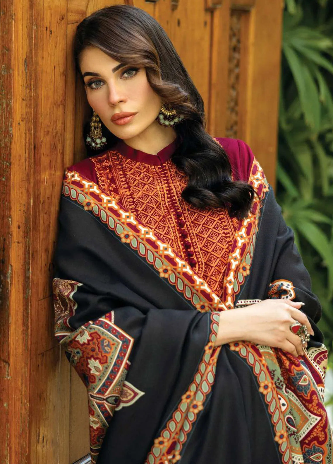 Zainab Chottani Embroidered Herringbone 3 Piece Unstitched Suit ZC24WS D-10 SILA Zainab Chottani Embroidered Herringbone 3 Piece Unstitched Suit ZC24WS D-10 SILA