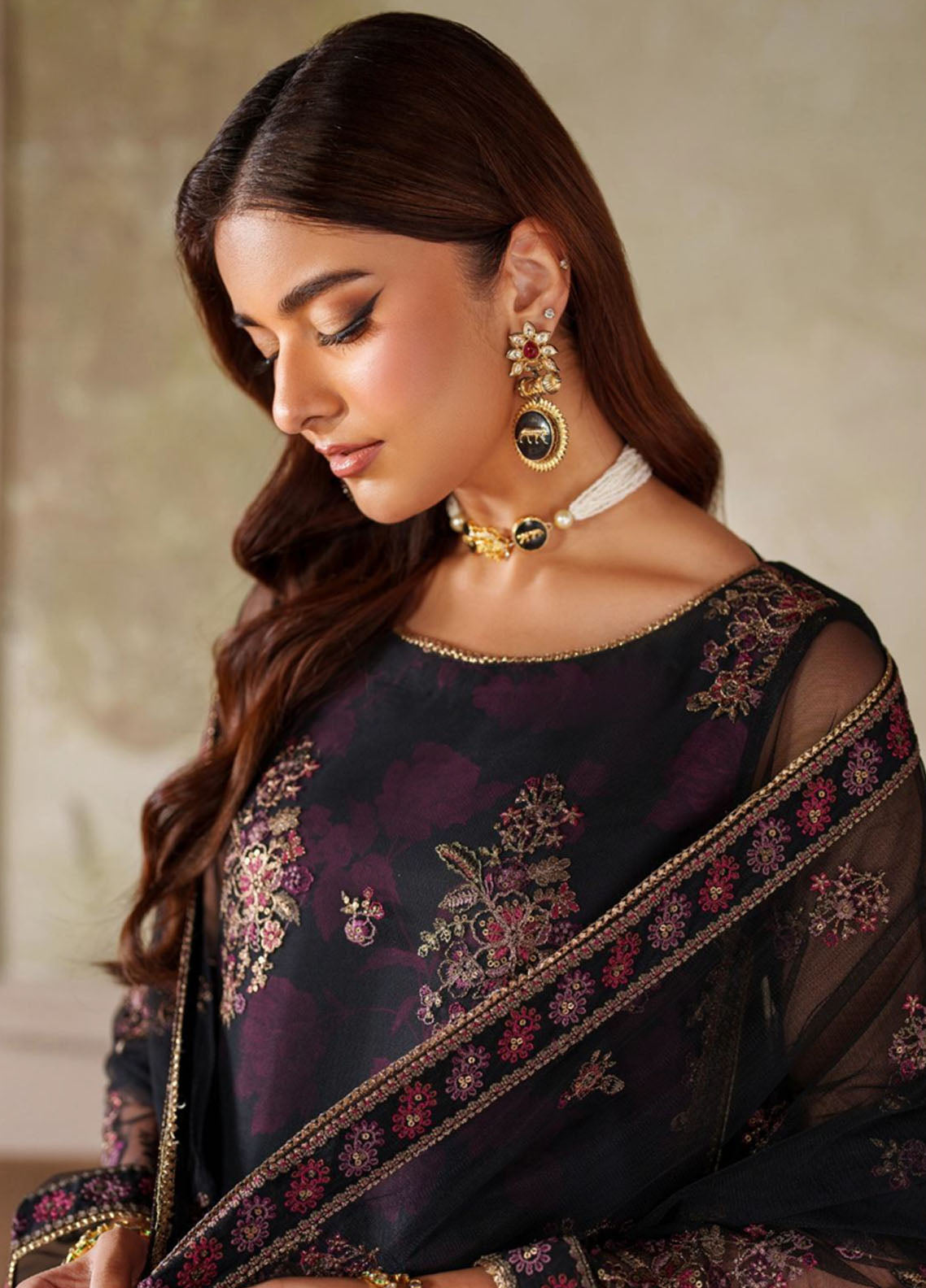 Zaneera By Zarif Embroidered Net 3 Piece Unstitched Suit ZF25ZPE D-ZPE-05 ASHAAL Zaneera By Zarif Embroidered Net 3 Piece Unstitched Suit ZF25ZPE D-ZPE-05 ASHAAL