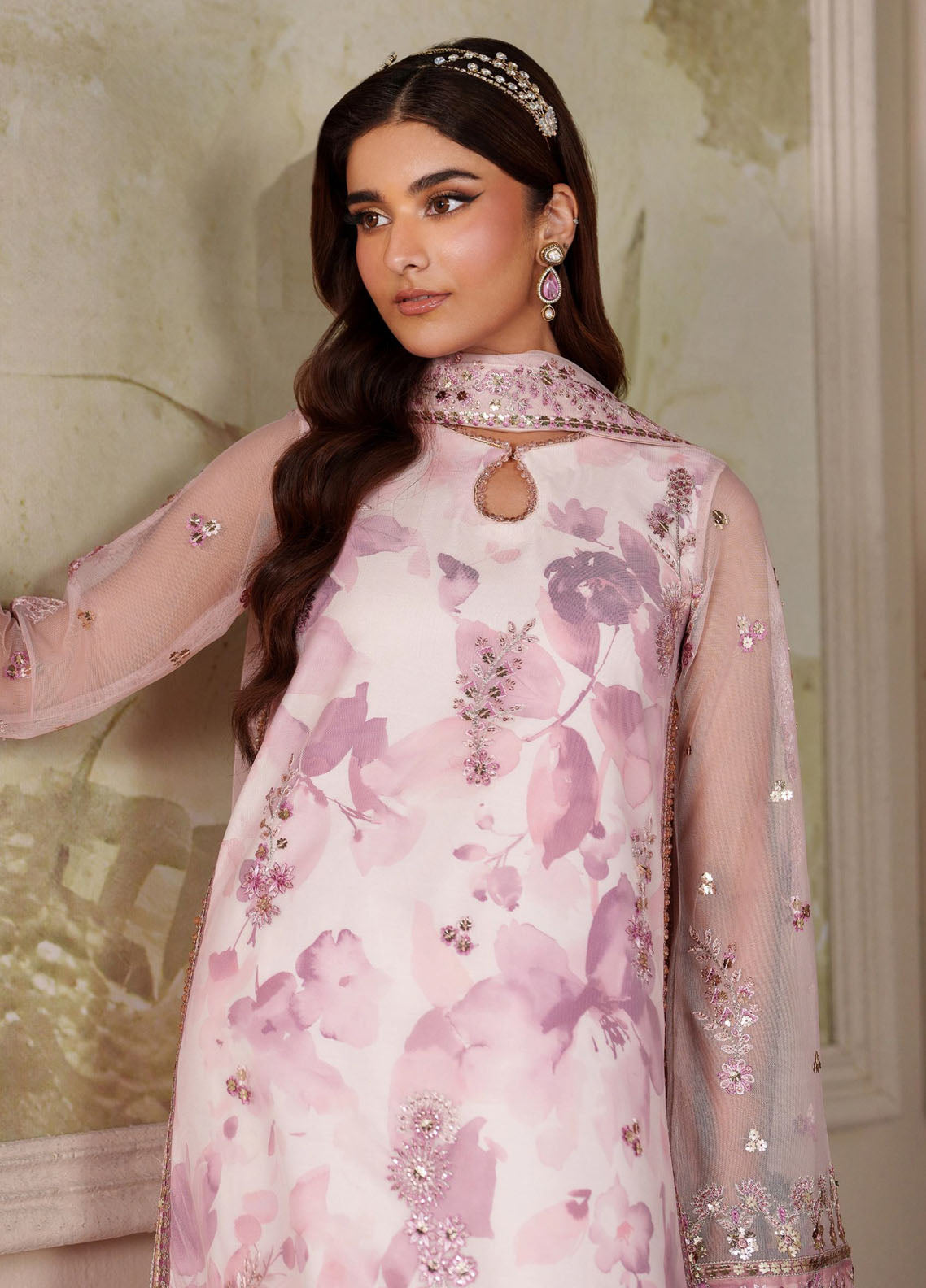 Zaneera By Zarif Embroidered Net 3 Piece Unstitched Suit ZF25ZPE D-ZPE-06 RAHMA Zaneera By Zarif Embroidered Net 3 Piece Unstitched Suit ZF25ZPE D-ZPE-06 RAHMA