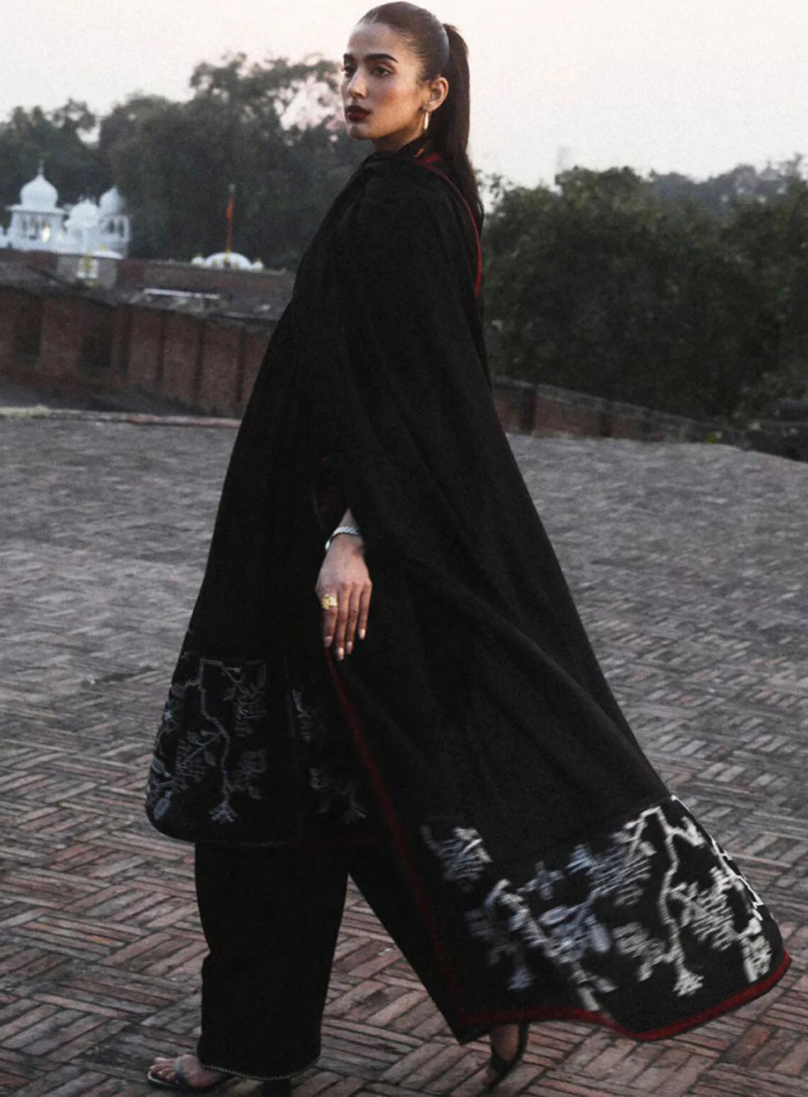 Zara Shahjahan Embroidered Khaddar 3 Piece Unstitched Suit ZS24UW D-04 LALEH Zara Shahjahan Embroidered Khaddar 3 Piece Unstitched Suit ZS24UW D-04 LALEH