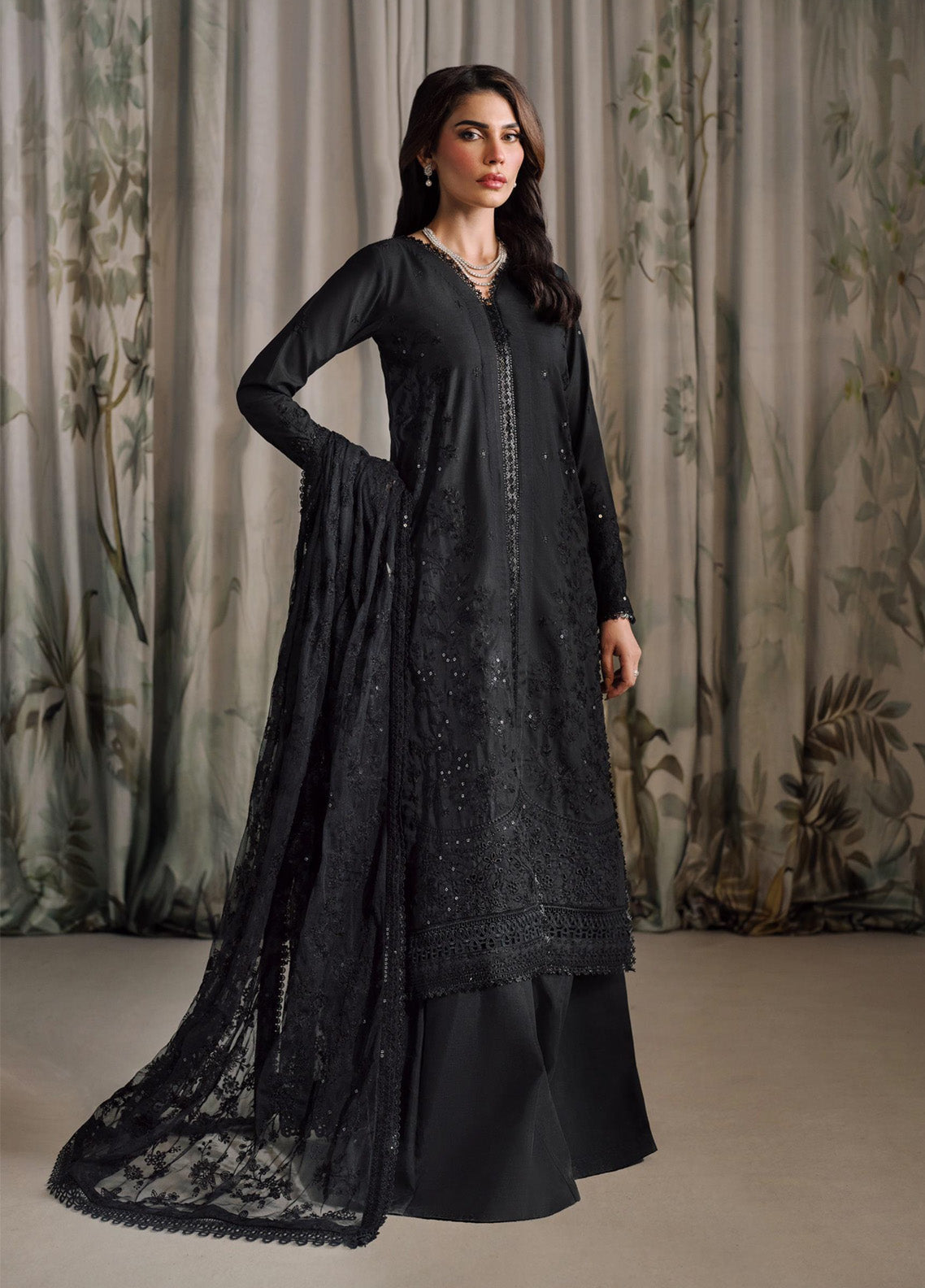 Zarif Embroidered Raw Silk 3 Piece Unstitched Suit ZF24RS ZRF-RW-02 ZIVAH Zarif Embroidered Raw Silk 3 Piece Unstitched Suit ZF24RS ZRF-RW-02 ZIVAH