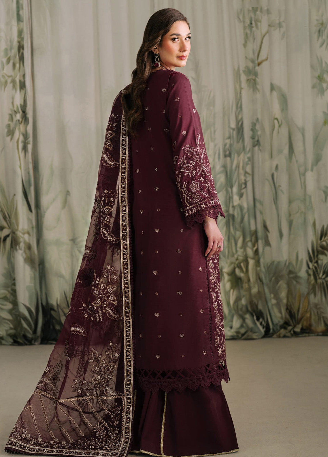 Zarif Embroidered Raw Silk 3 Piece Unstitched Suit ZF24RS ZRF-RW-04 LIANA Zarif Embroidered Raw Silk 3 Piece Unstitched Suit ZF24RS ZRF-RW-04 LIANA