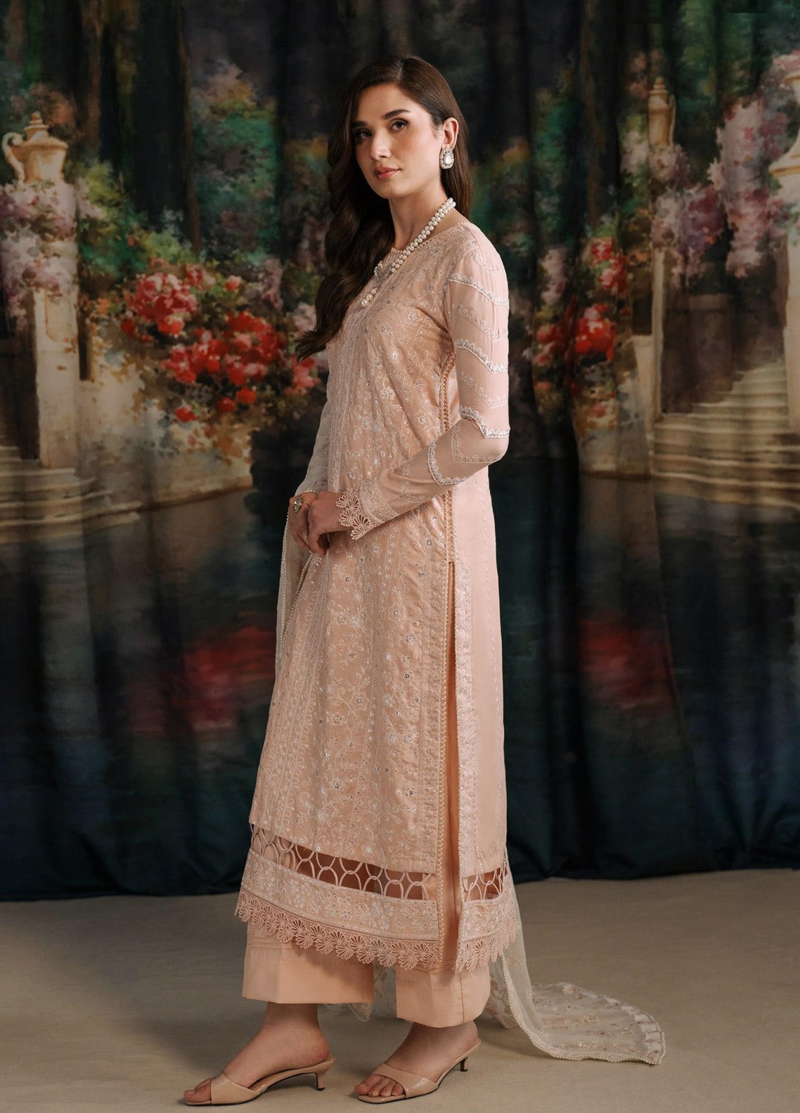 Zarif Embroidered Raw Silk 3 Piece Unstitched Suit ZF24RS ZRF-RW-05 EMIRA Zarif Embroidered Raw Silk 3 Piece Unstitched Suit ZF24RS ZRF-RW-05 EMIRA