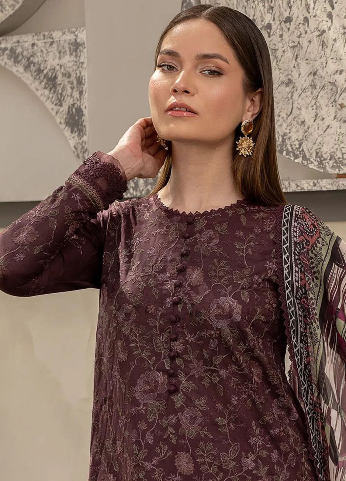Zarif Festive Embroidered Lawn 3 Piece Unstitched Suit ZF24F ZFL-05 MIRAAL Zarif Festive Embroidered Lawn 3 Piece Unstitched Suit ZF24F ZFL-05 MIRAAL