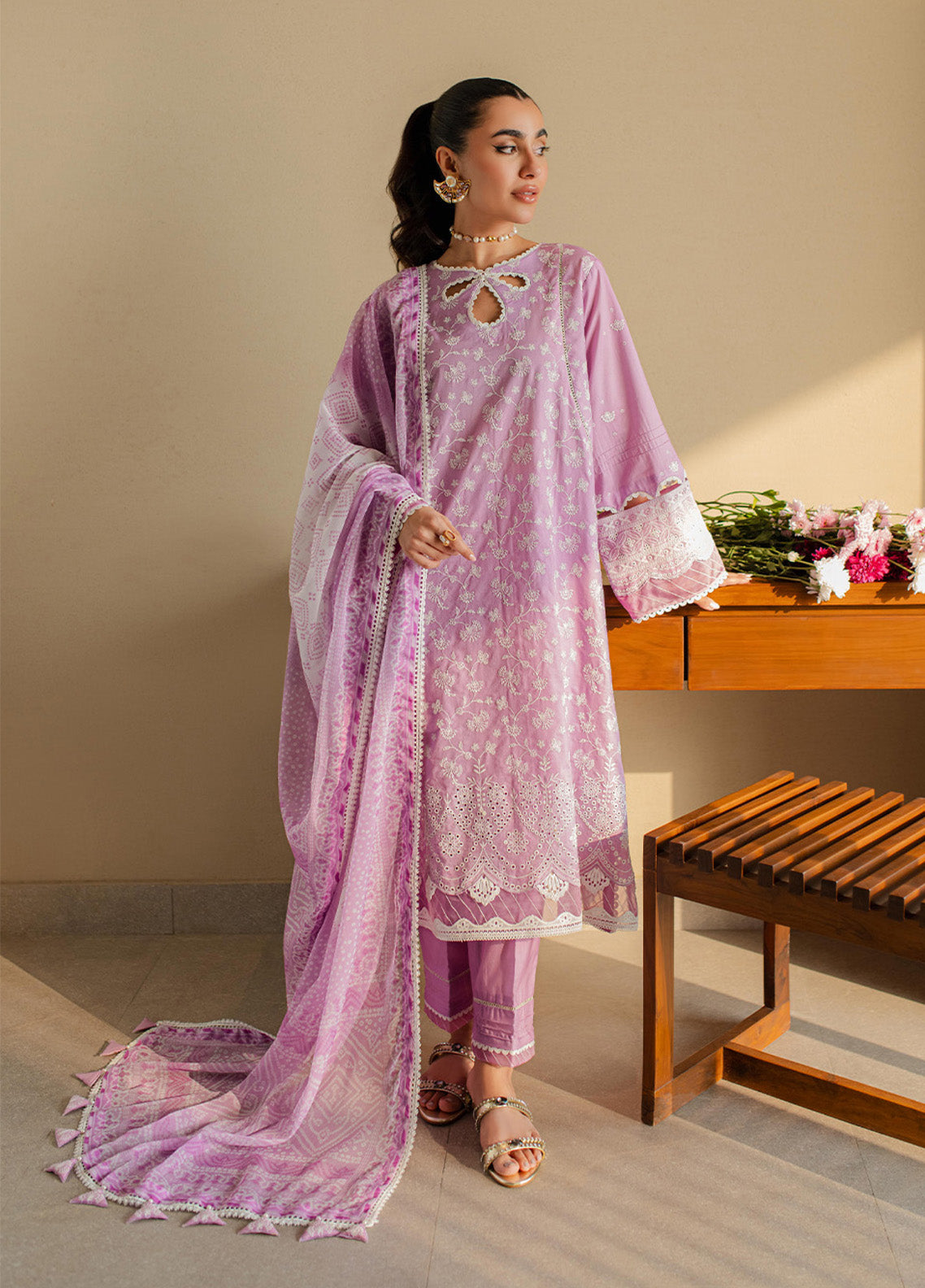 Zellbury Chikankari Embroidered Cotton 3 Piece Unstitched Suit WUC24E30703 Zellbury Chikankari Embroidered Cotton 3 Piece Unstitched Suit WUC24E30703