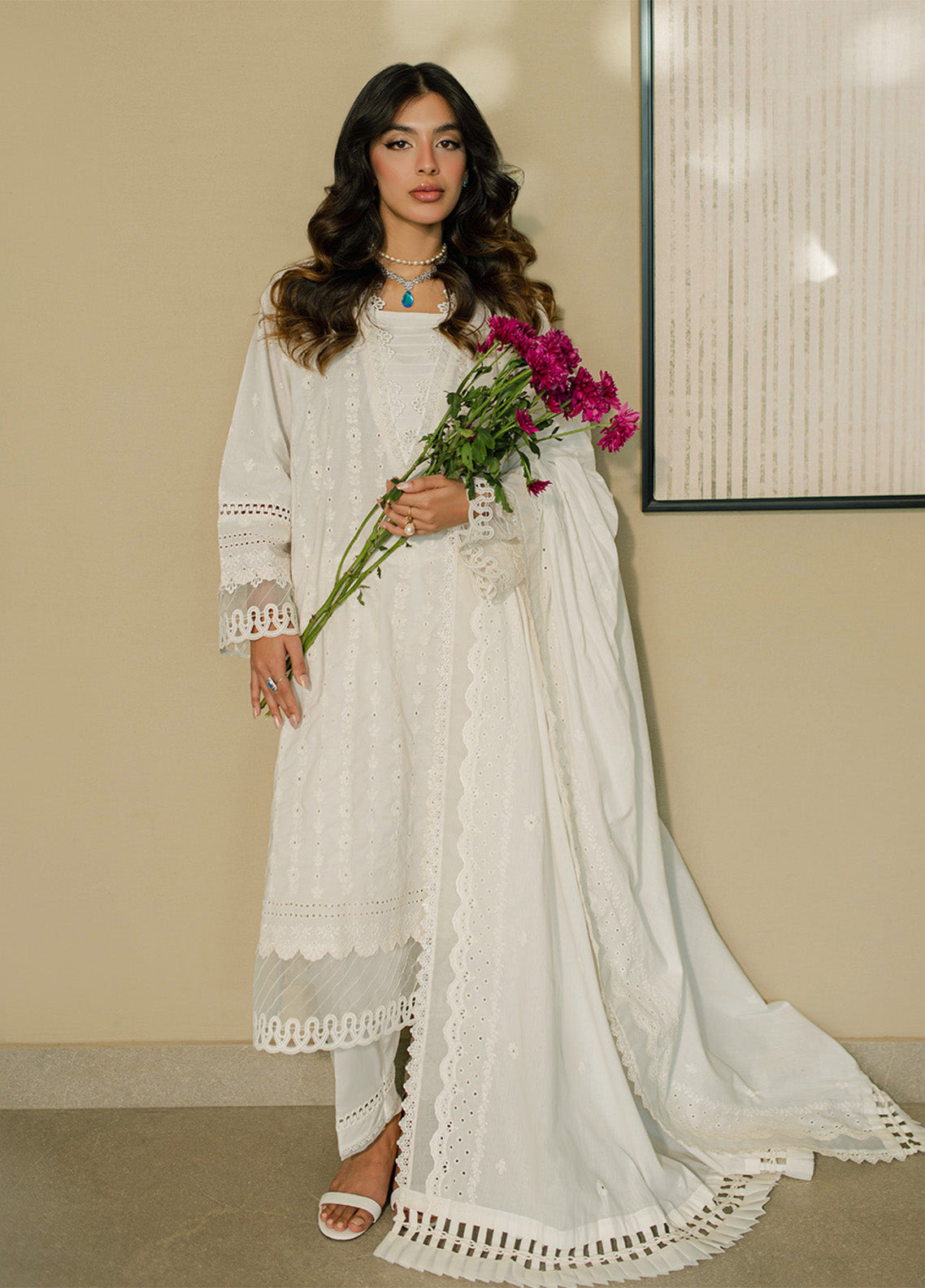 Zellbury Chikankari Embroidered Cotton 3 Piece Unstitched Suit WUC24E30704 Zellbury Chikankari Embroidered Cotton 3 Piece Unstitched Suit WUC24E30704