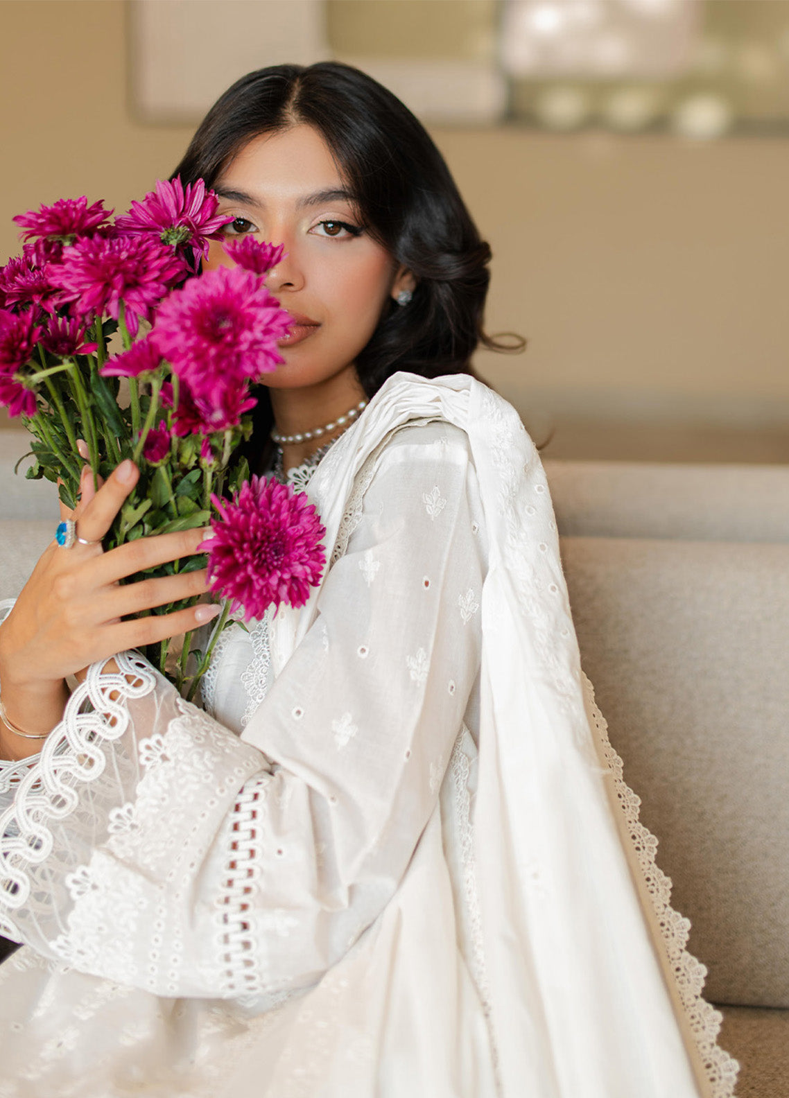 Zellbury Chikankari Embroidered Cotton 3 Piece Unstitched Suit WUC24E30704 Zellbury Chikankari Embroidered Cotton 3 Piece Unstitched Suit WUC24E30704