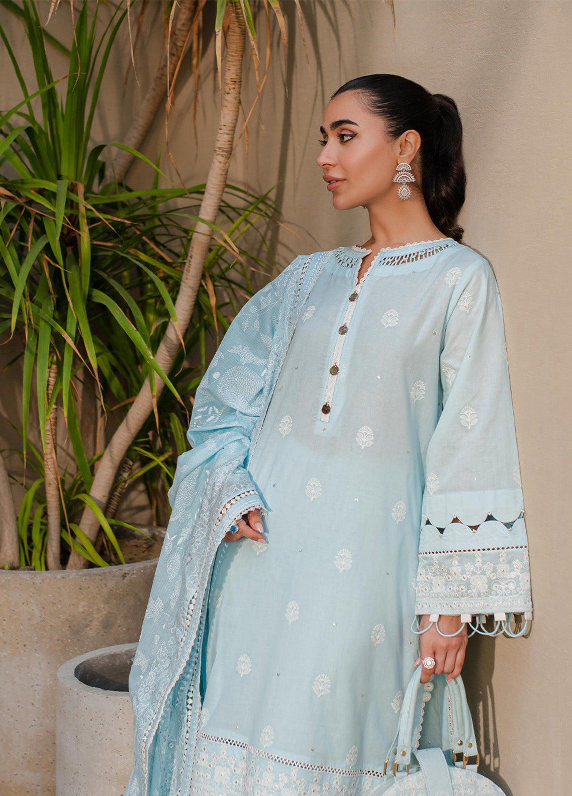 Zellbury Chikankari Embroidered Cotton 3 Piece Unstitched Suit WUC24E30709 Zellbury Chikankari Embroidered Cotton 3 Piece Unstitched Suit WUC24E30709