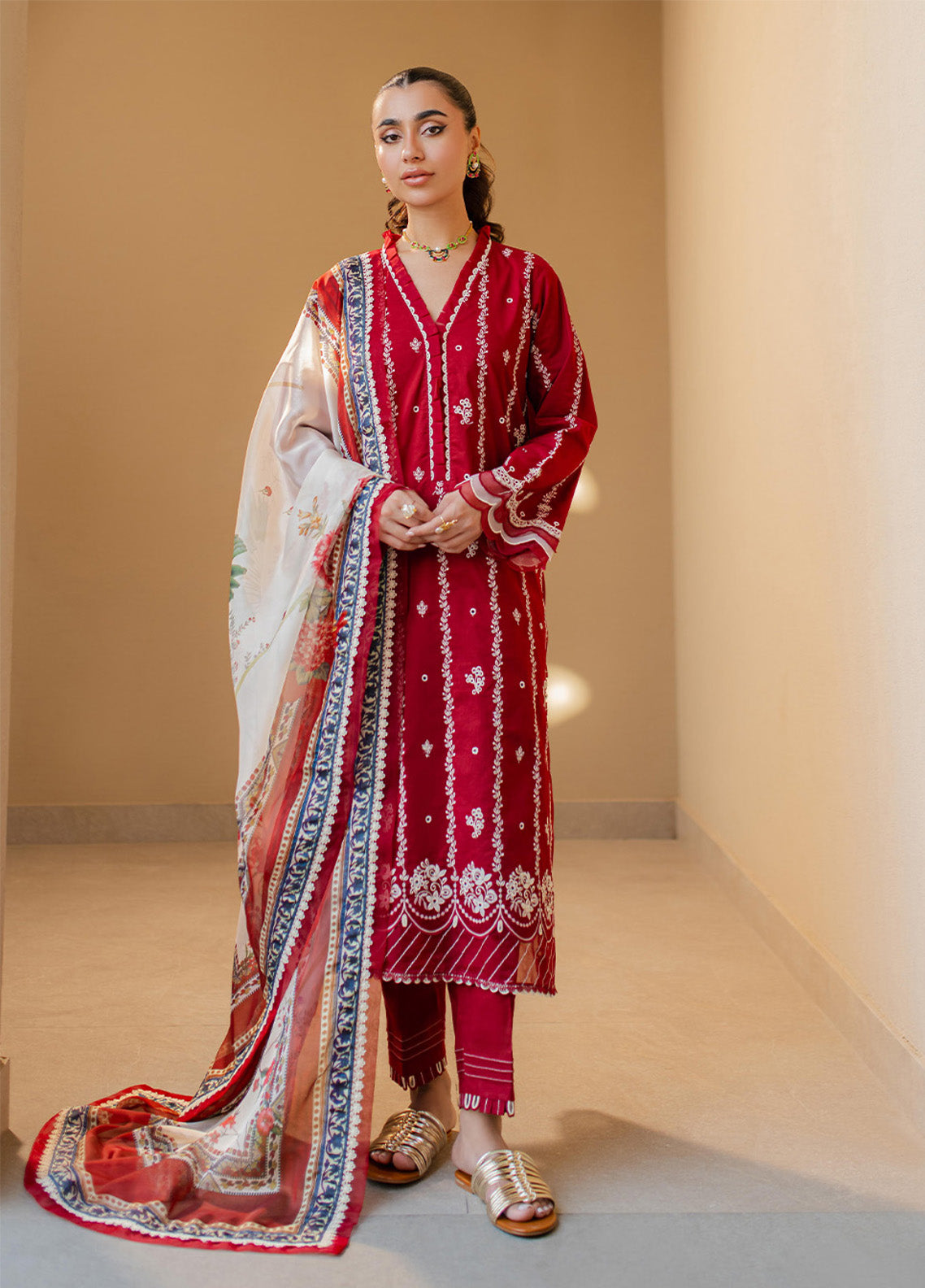 Zellbury Chikankari Embroidered Cotton 3 Piece Unstitched Suit WUC24E30710 Zellbury Chikankari Embroidered Cotton 3 Piece Unstitched Suit WUC24E30710