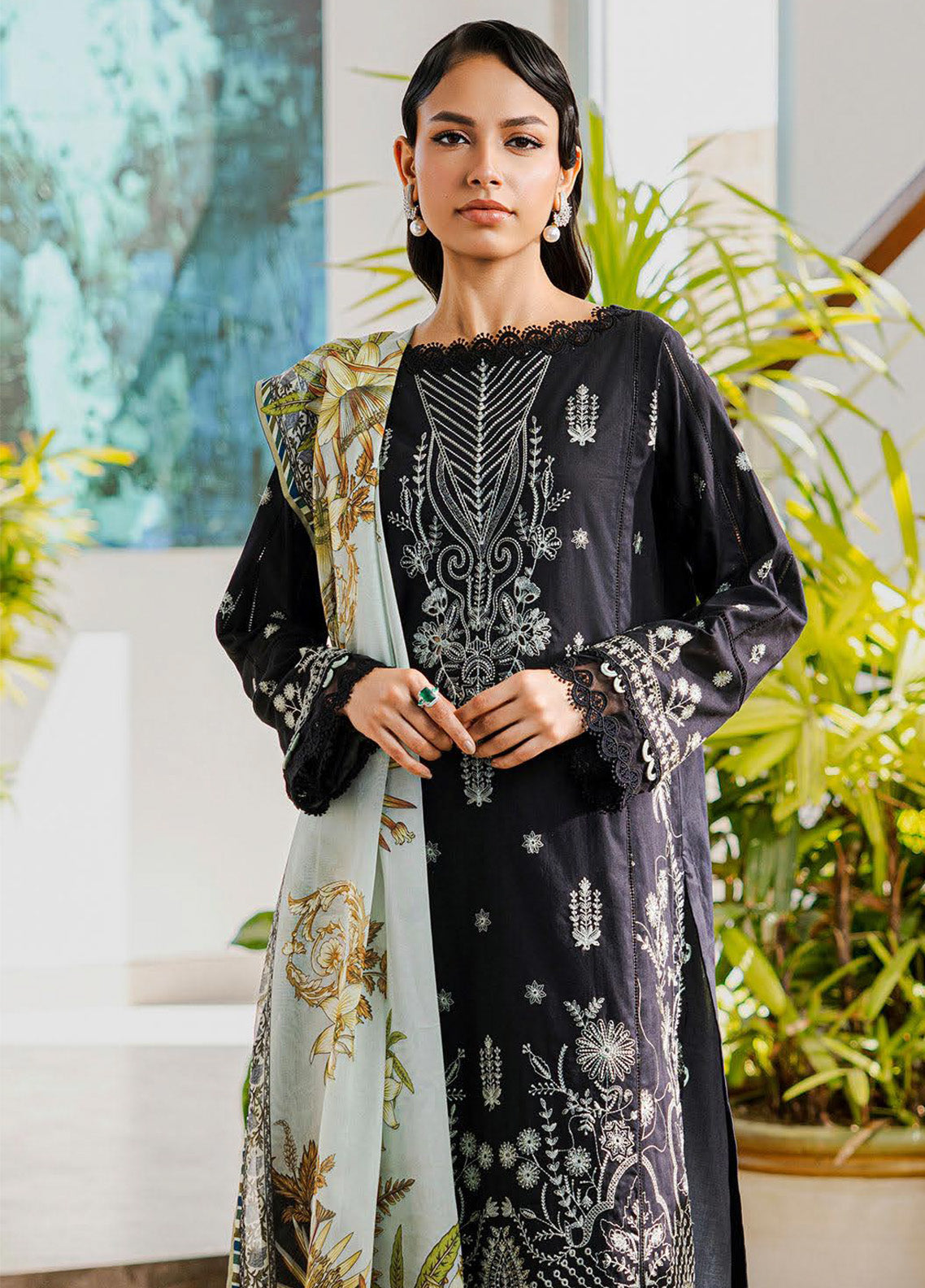Zellbury Chikankari Lawn 3 Piece Unstitched Suit WUS25E30801 Zellbury Chikankari Lawn 3 Piece Unstitched Suit WUS25E30801