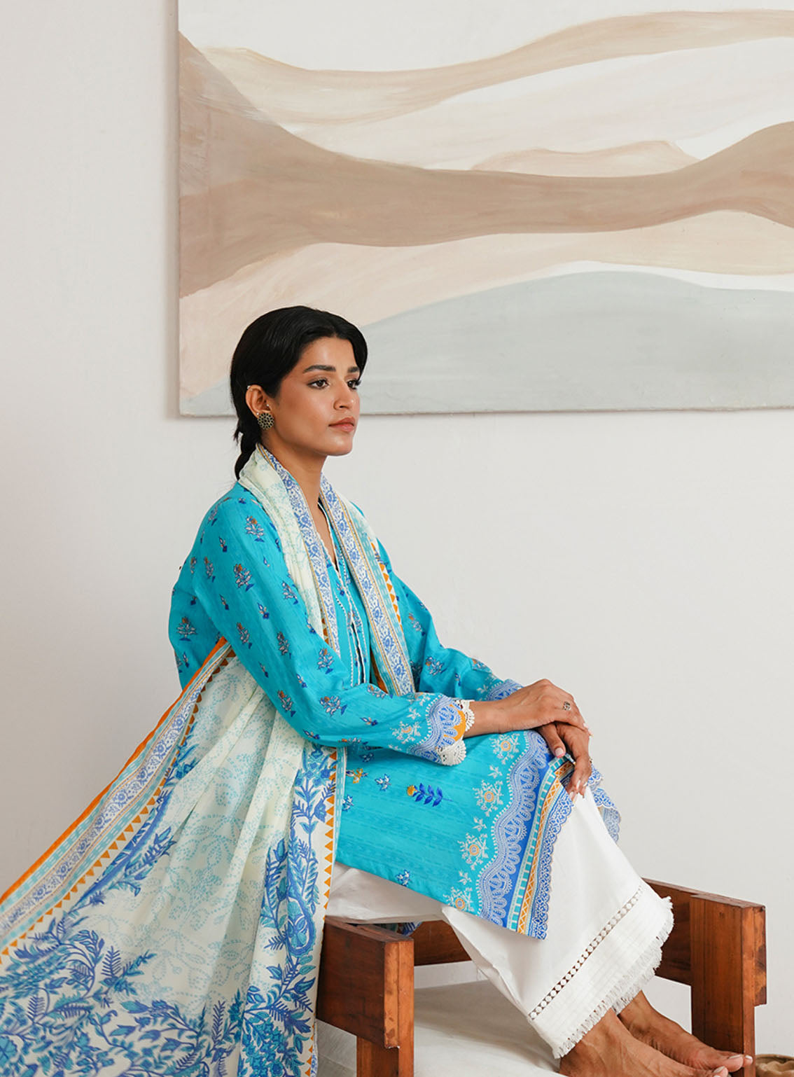 Zellbury Embroidered Cambric 2 Piece Unstitched Suit WUC24E20020 Zellbury Embroidered Cambric 2 Piece Unstitched Suit WUC24E20020