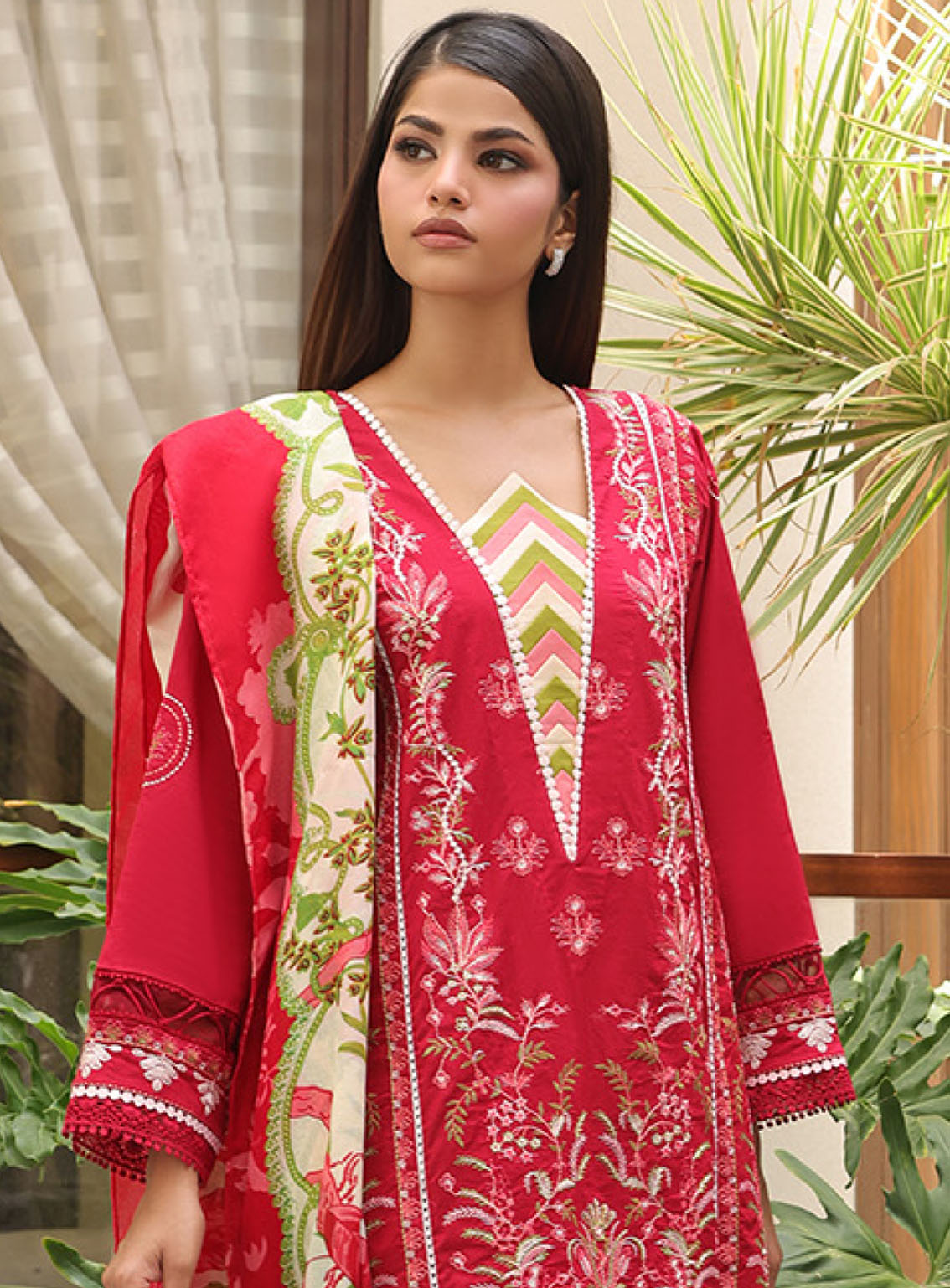 Zellbury Embroidered Cambric 3 Piece Unstitched Suit WUC24E30074 Zellbury Embroidered Cambric 3 Piece Unstitched Suit WUC24E30074