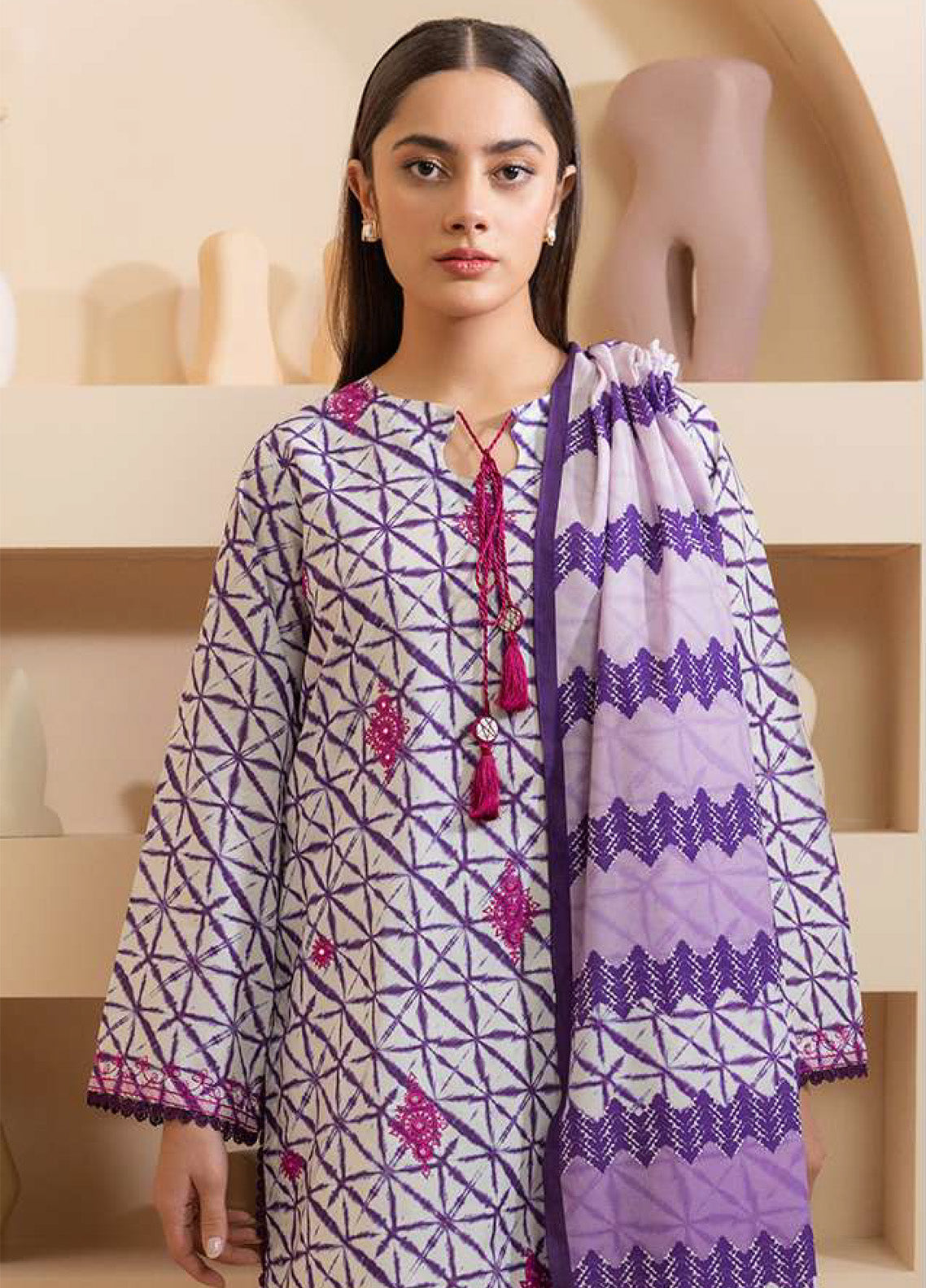Zellbury Embroidered Lawn 2 Piece Unstitched Suit WUS25E20241 Zellbury Embroidered Lawn 2 Piece Unstitched Suit WUS25E20241