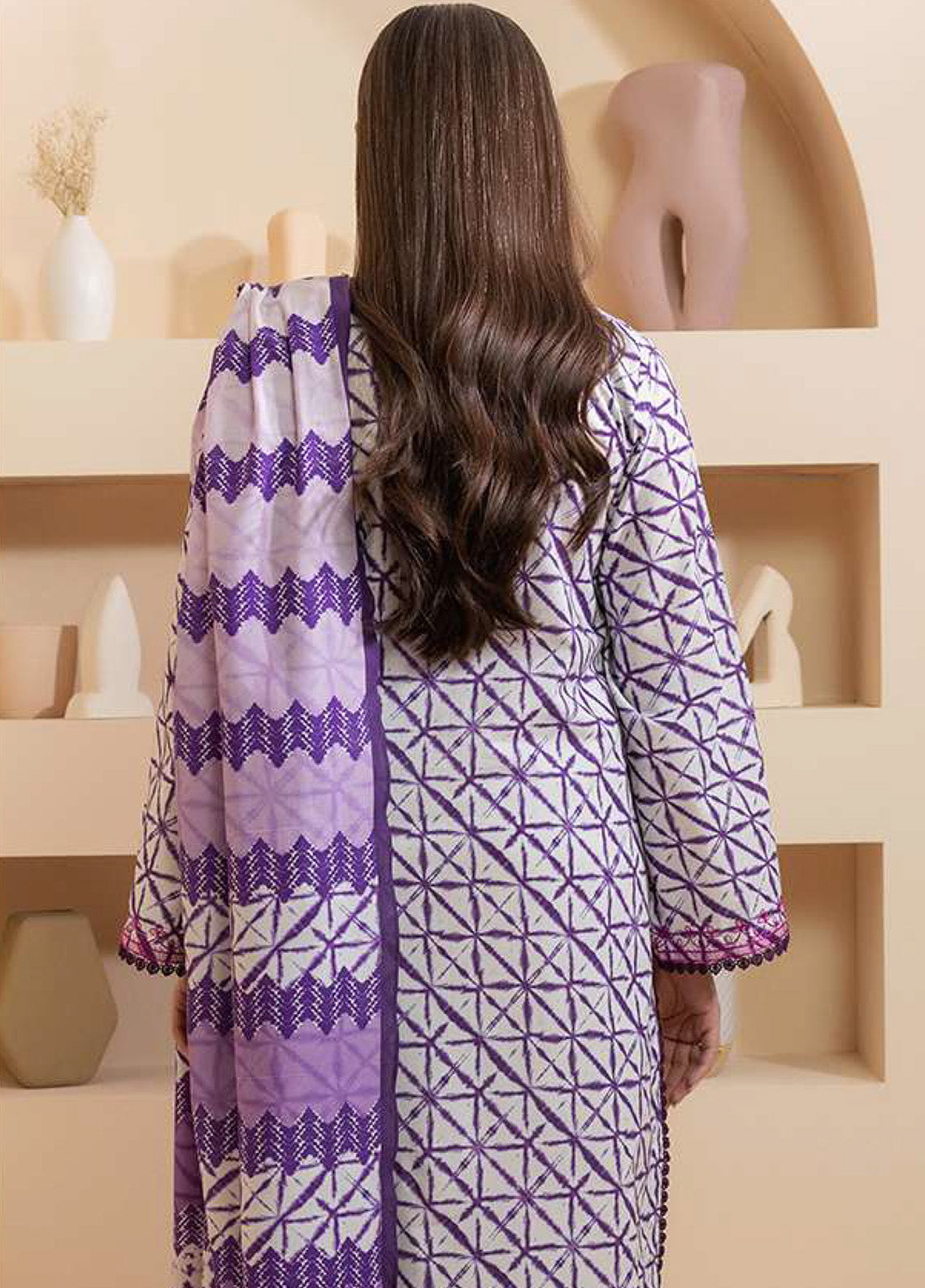 Zellbury Embroidered Lawn 2 Piece Unstitched Suit WUS25E20241 Zellbury Embroidered Lawn 2 Piece Unstitched Suit WUS25E20241