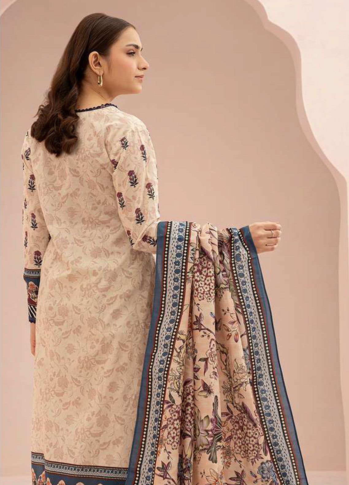Zellbury Embroidered Lawn 2 Piece Unstitched Suit WUS25E20314 Zellbury Embroidered Lawn 2 Piece Unstitched Suit WUS25E20314