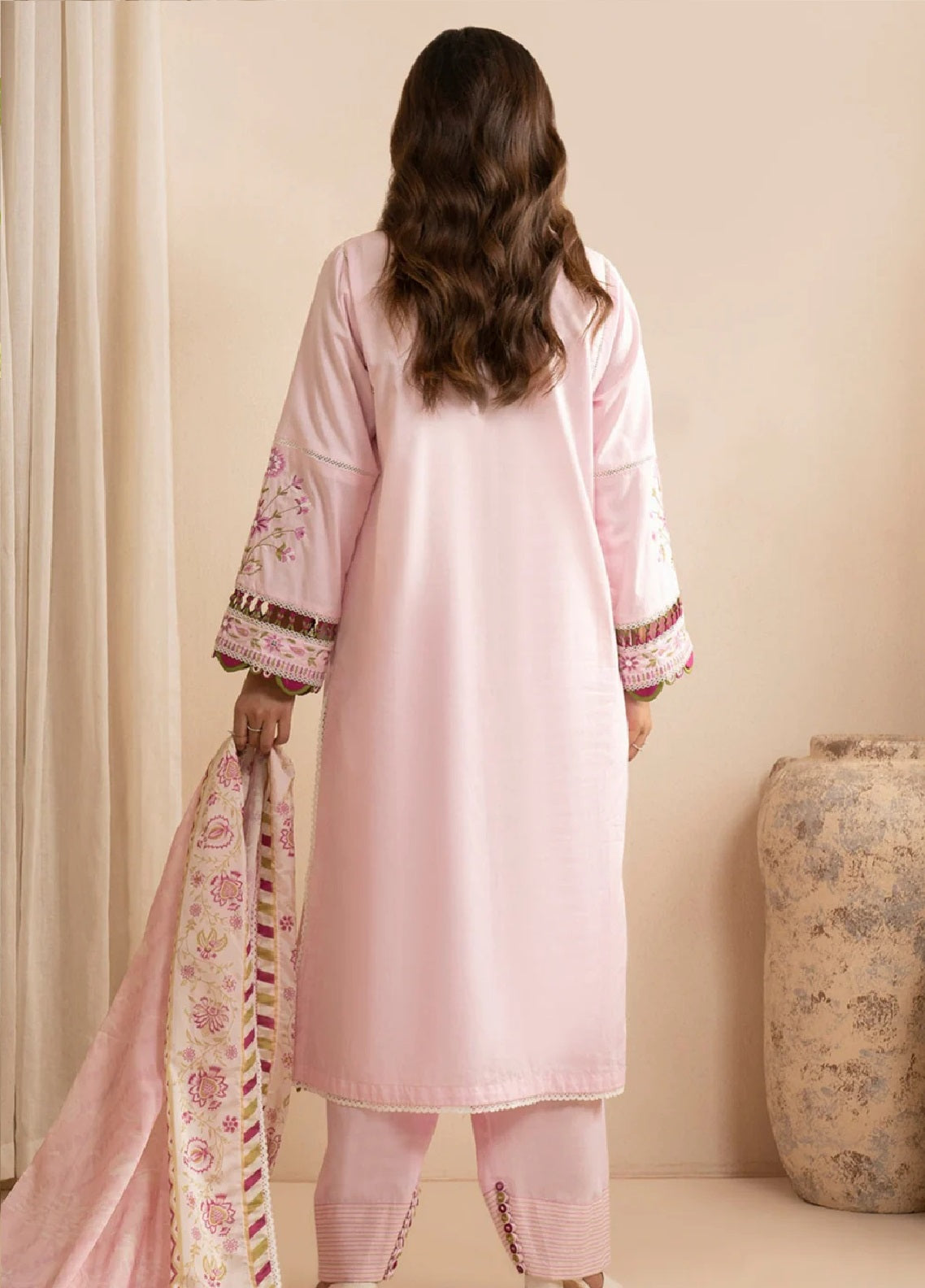 Zellbury Embroidered Lawn 3 Piece Unstitched Suit WUC25E30357 Zellbury Embroidered Lawn 3 Piece Unstitched Suit WUC25E30357