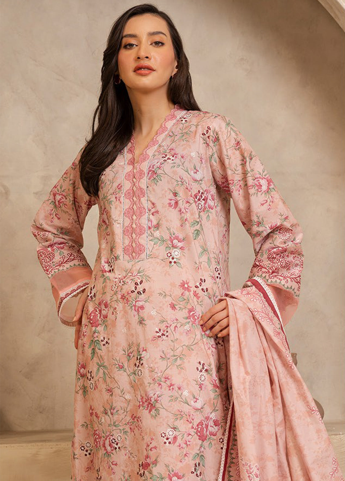 Zellbury Embroidered Lawn 3 Piece Unstitched Suit WUS25E30065 Zellbury Embroidered Lawn 3 Piece Unstitched Suit WUS25E30065